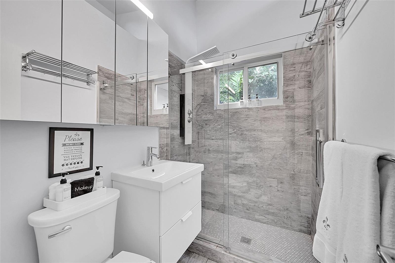 #1-2  / 0 1620 sq. ft. $ 2026-05-28 0 foto