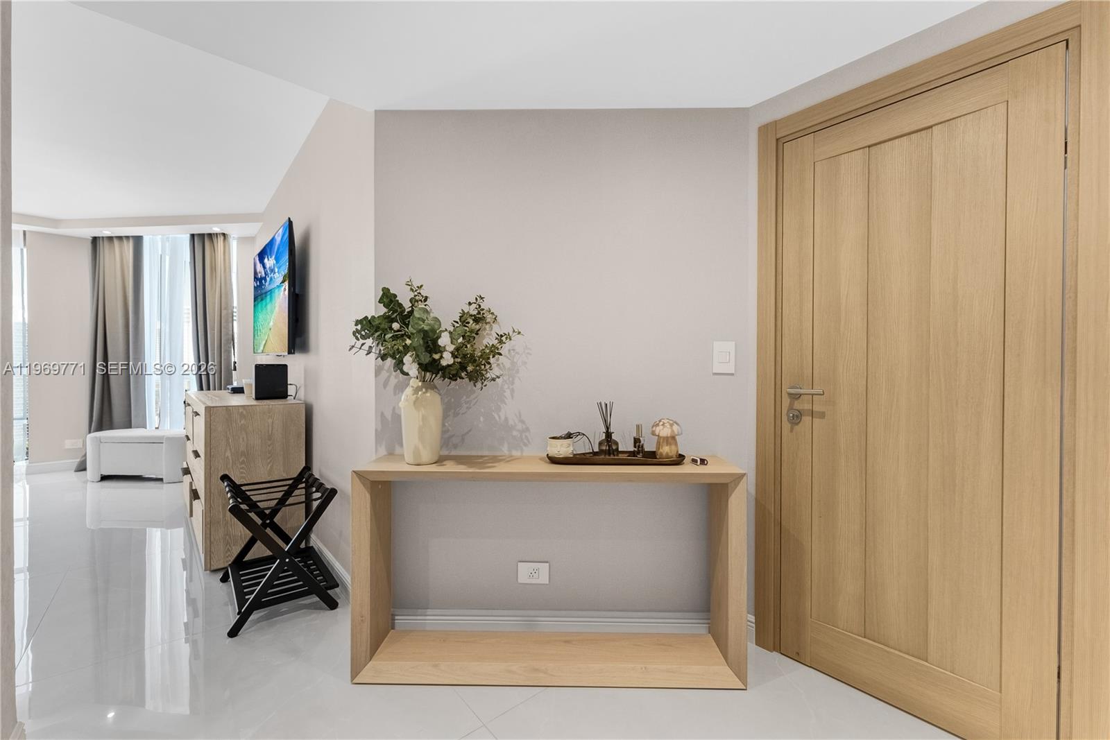 Photo of 20191 Country Club Dr #1603, Aventura, Florida, 33180 -