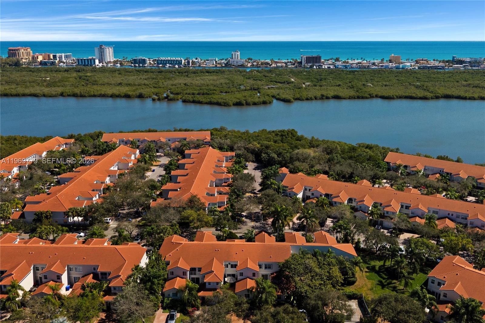 Photo of 1690 Yellowheart Way  (1690), Hollywood, Florida, 33019 - 