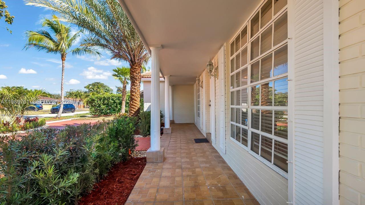 Ver detalles 5300 6 / 3 2898 sq. ft. $ 2026-02-21 0 foto