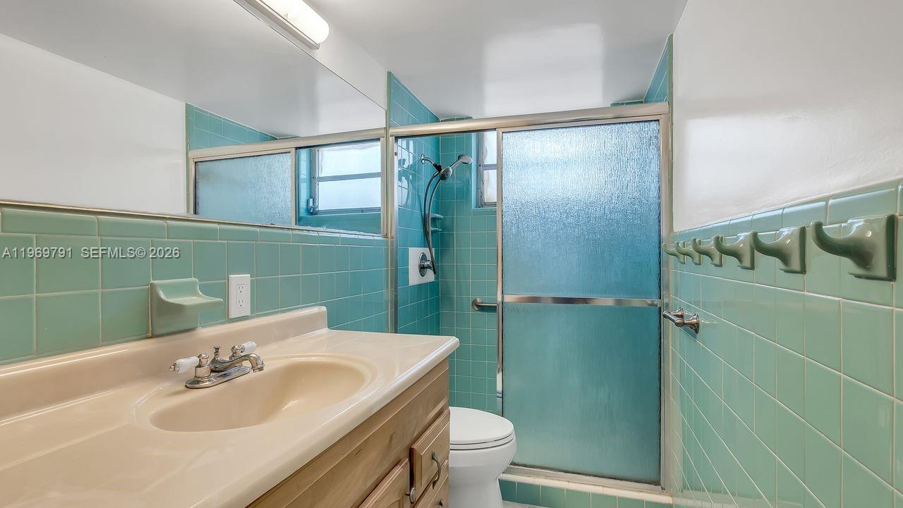 Ver detalles 5300 6 / 3 2898 sq. ft. $ 2026-02-21 0 foto