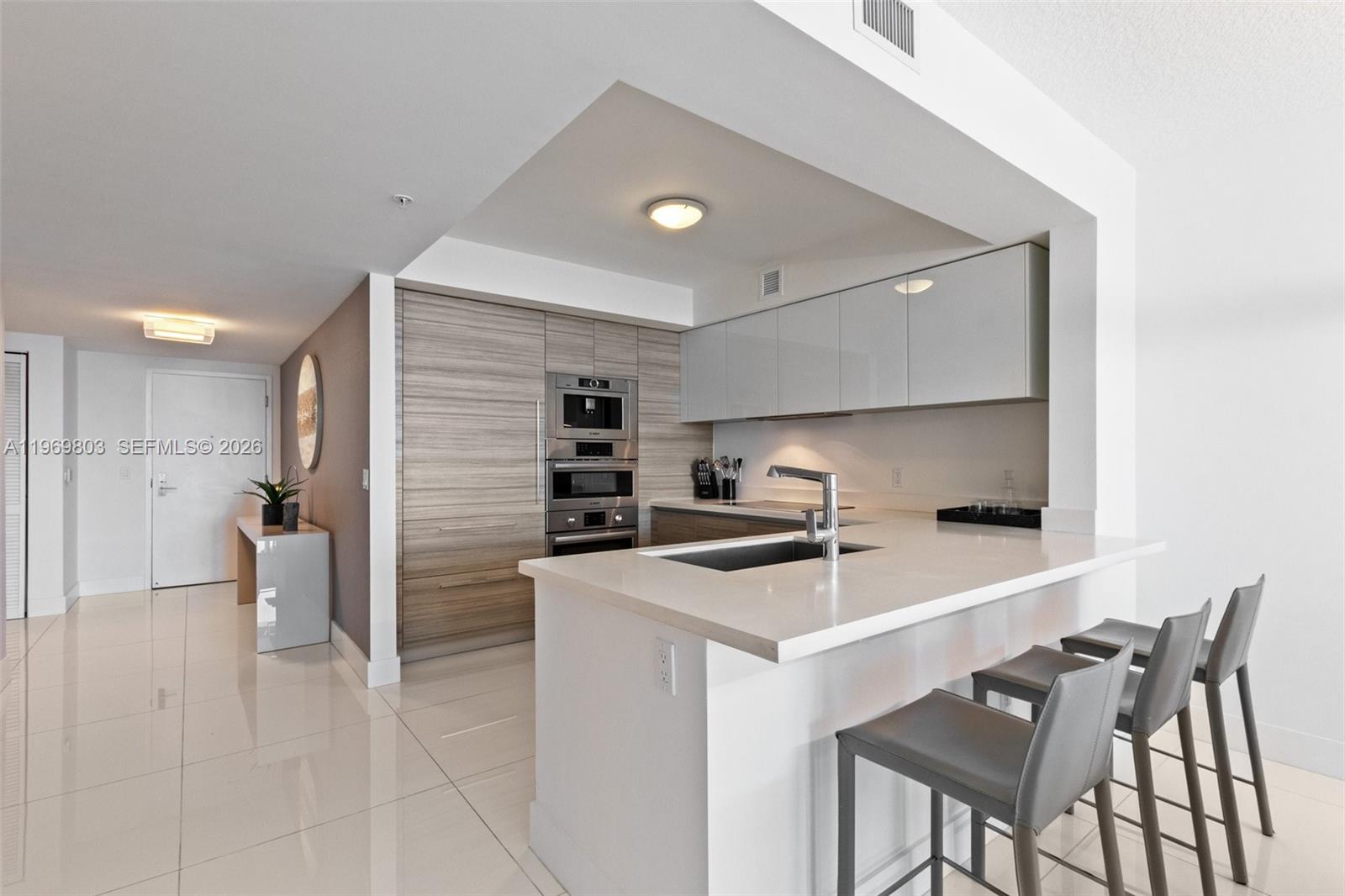 See details 4-2405 2 / 3 1541 sq. ft. $ 2026-02-21 0 Photo