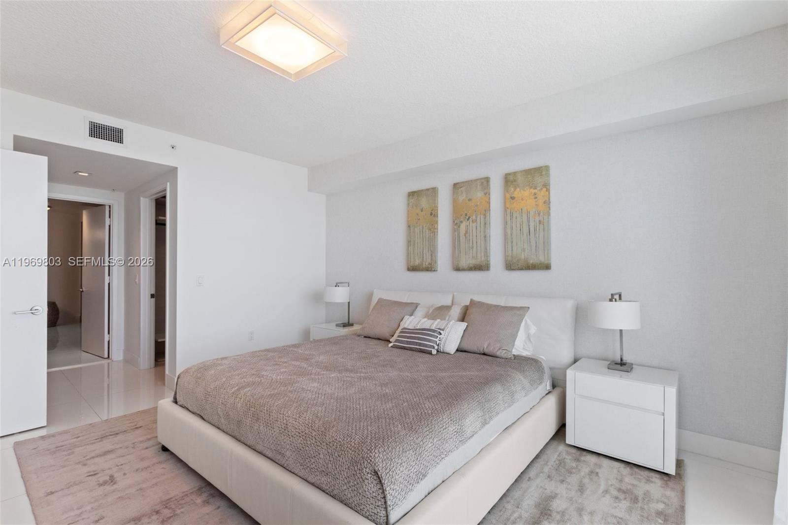 See details 4-2405 2 / 3 1541 sq. ft. $ 2026-02-21 0 Photo