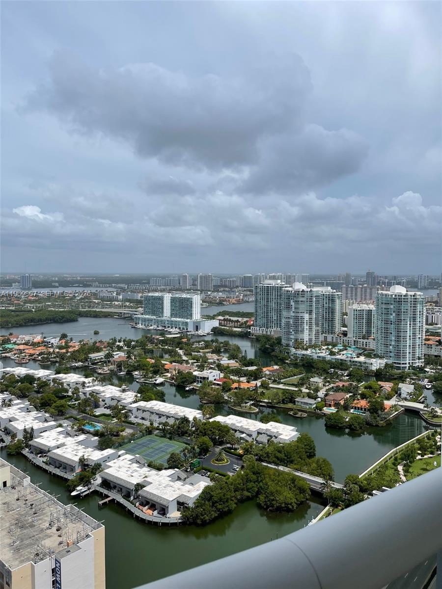 Ver detalles 3405 2 / 2 1435 sq. ft. $ 2026-02-21 0 foto