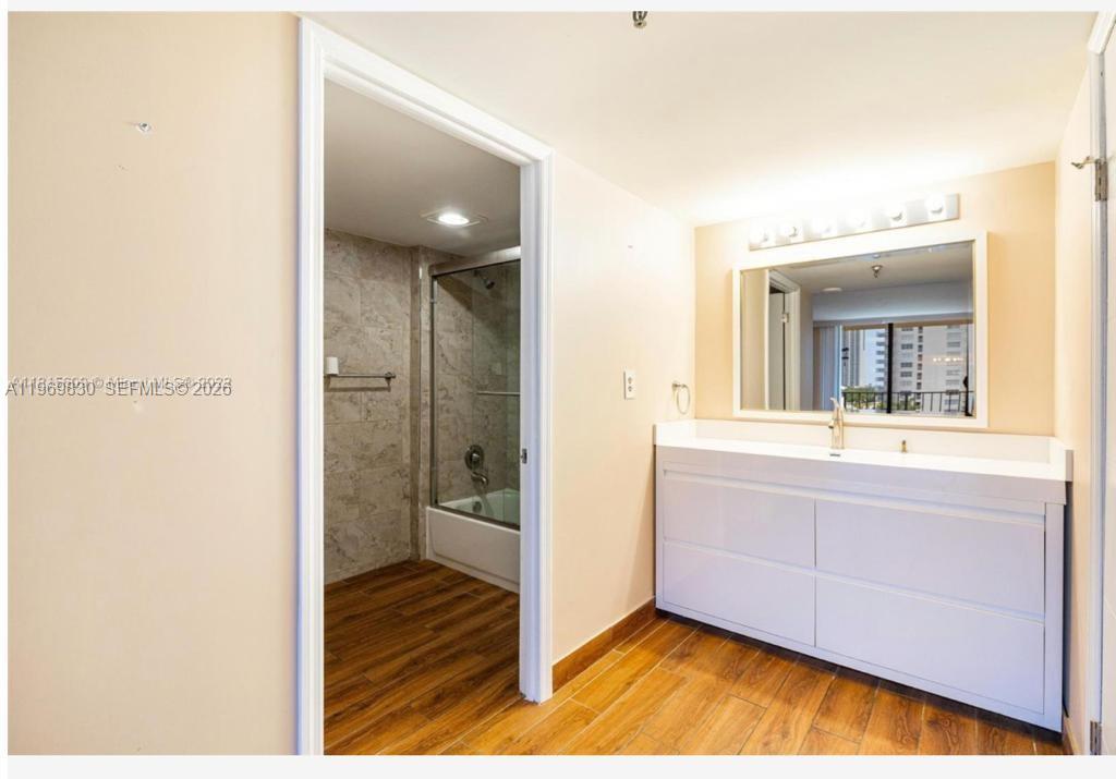 See details 612 2 / 2 1240 sq. ft. $ 2026-02-21 0 Photo