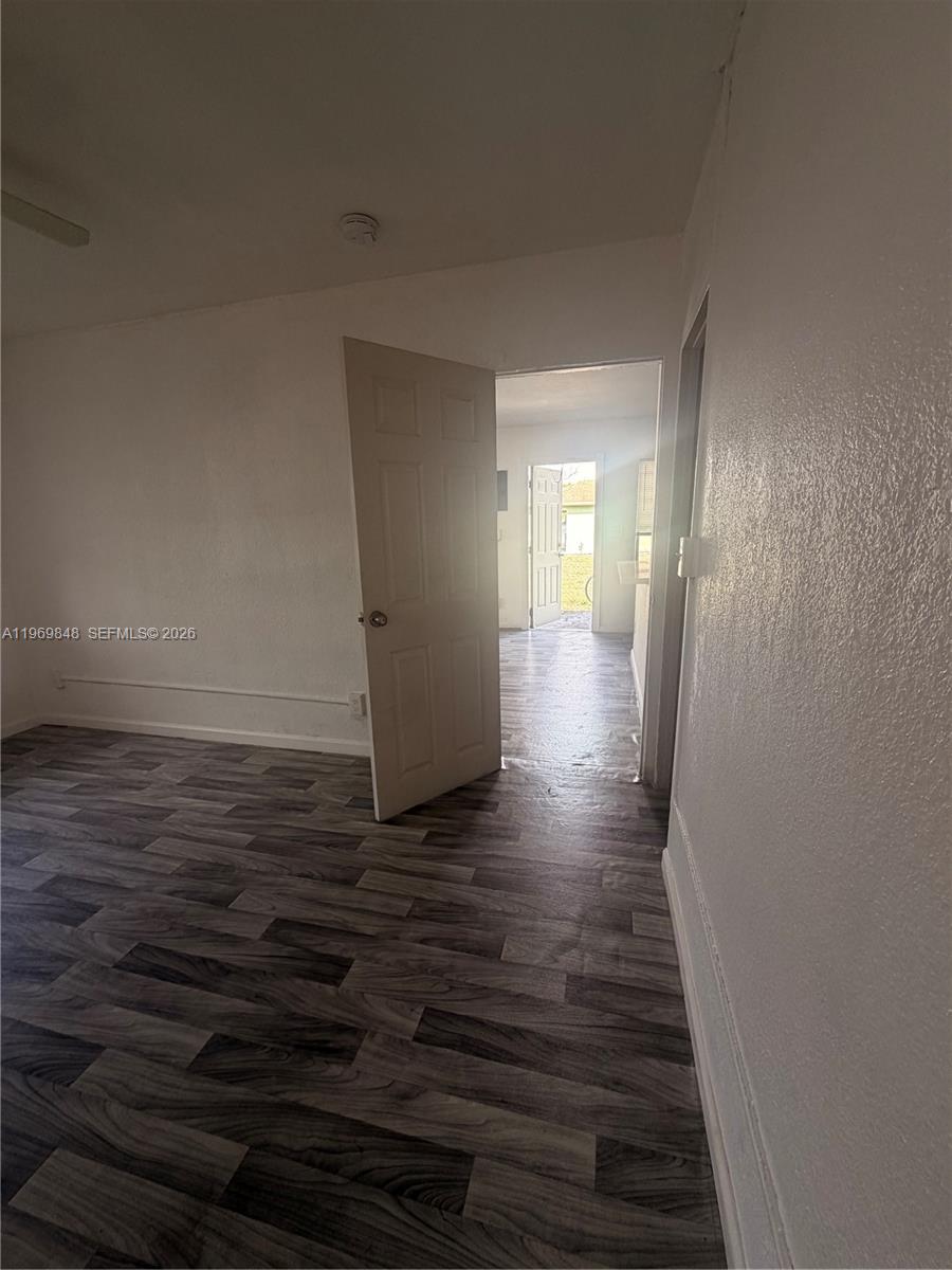 See details / 960 sq. ft. $ 2026-02-21 0 Photo