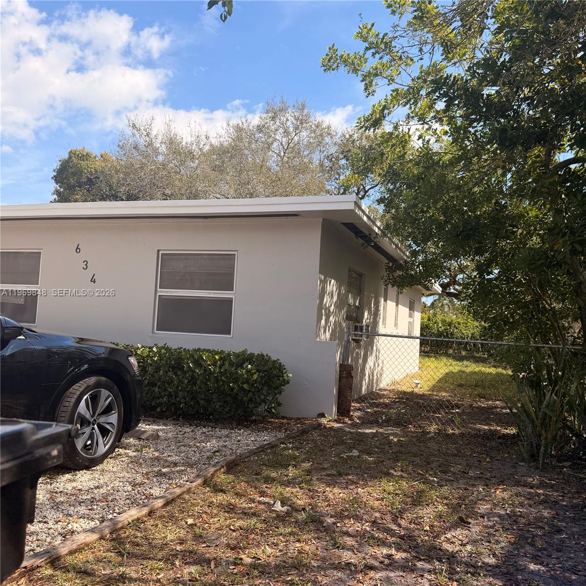 See details / 960 sq. ft. $ 2026-02-21 0 Photo