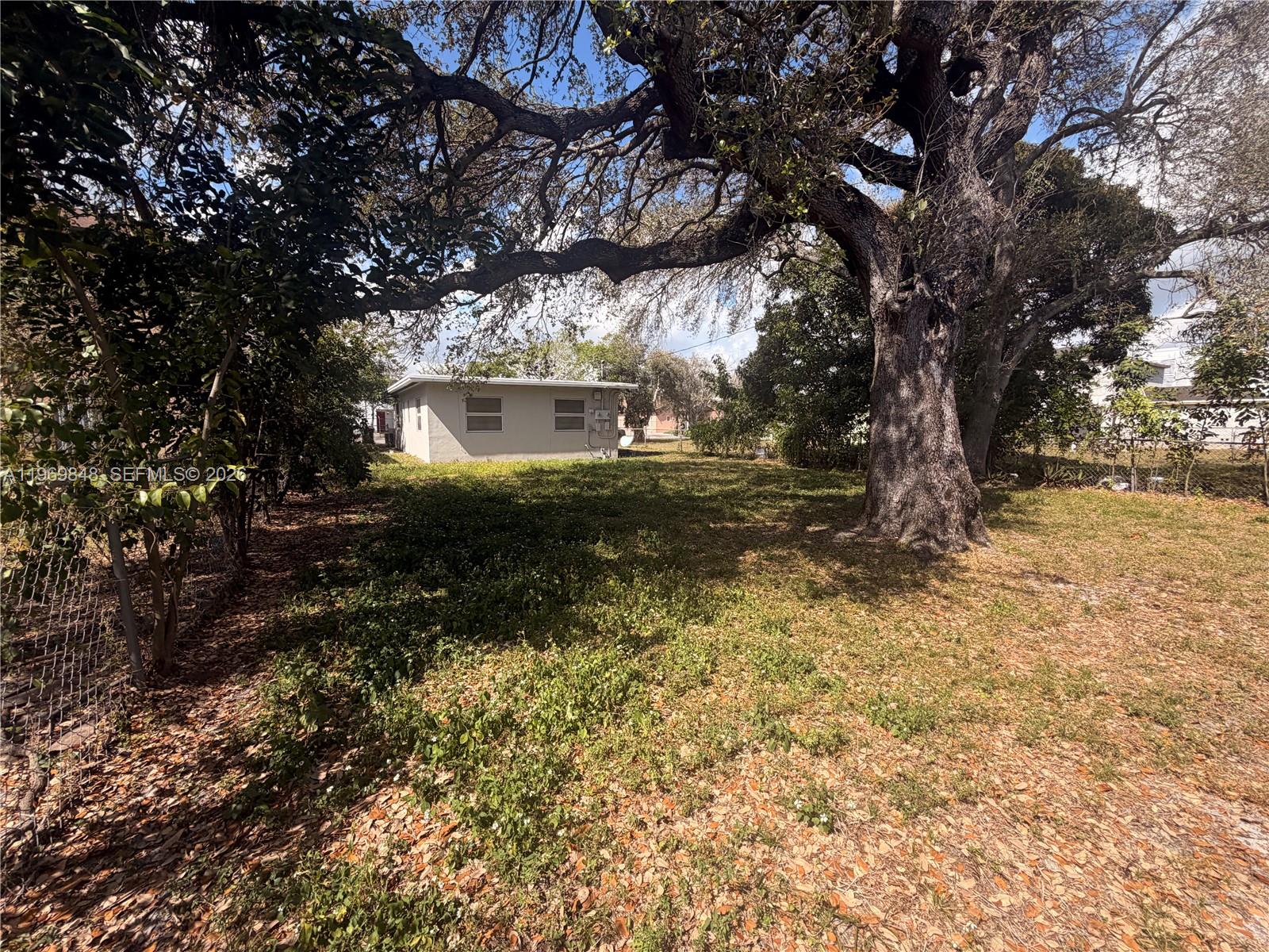 See details / 960 sq. ft. $ 2026-02-21 0 Photo