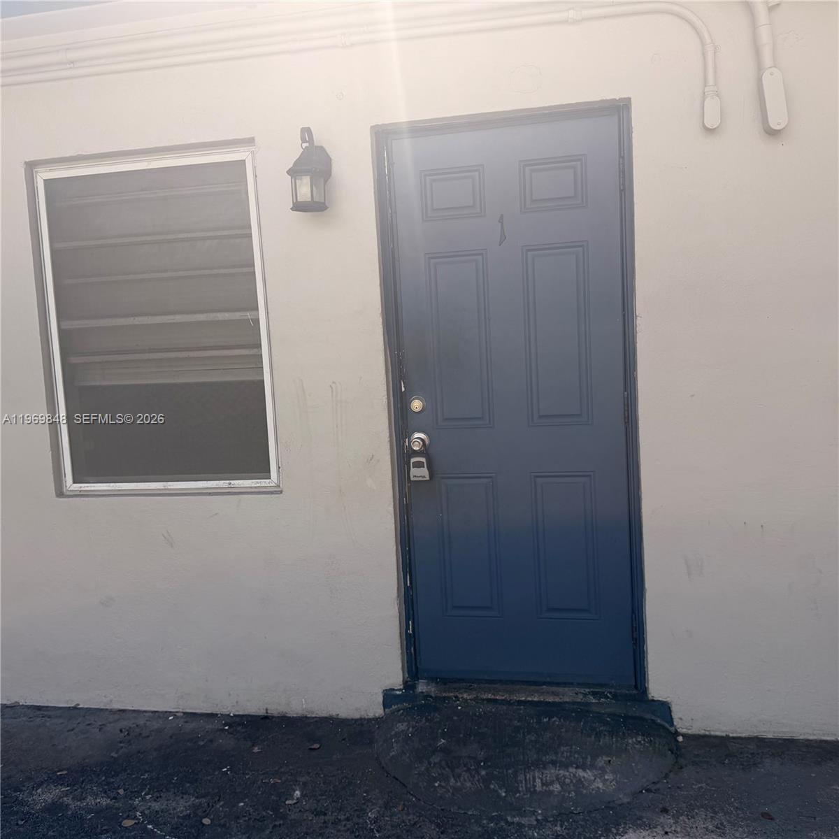 See details / 960 sq. ft. $ 2026-02-21 0 Photo