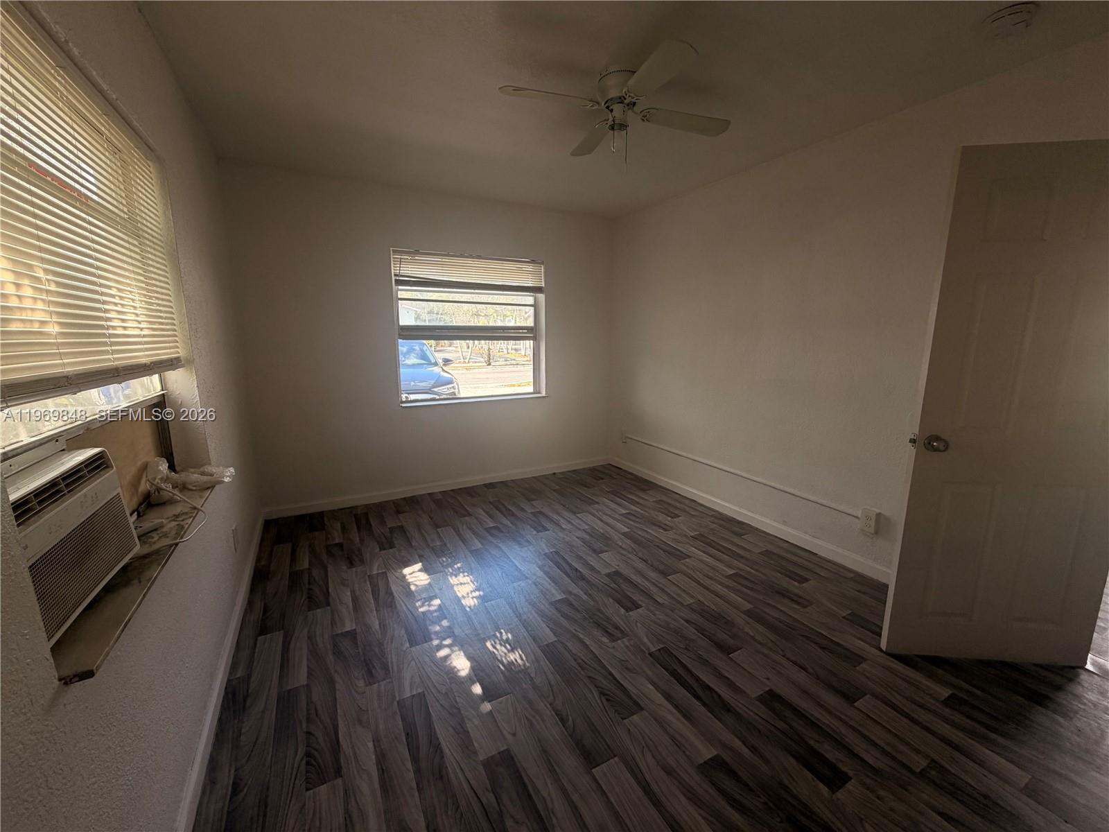 See details / 960 sq. ft. $ 2026-02-21 0 Photo