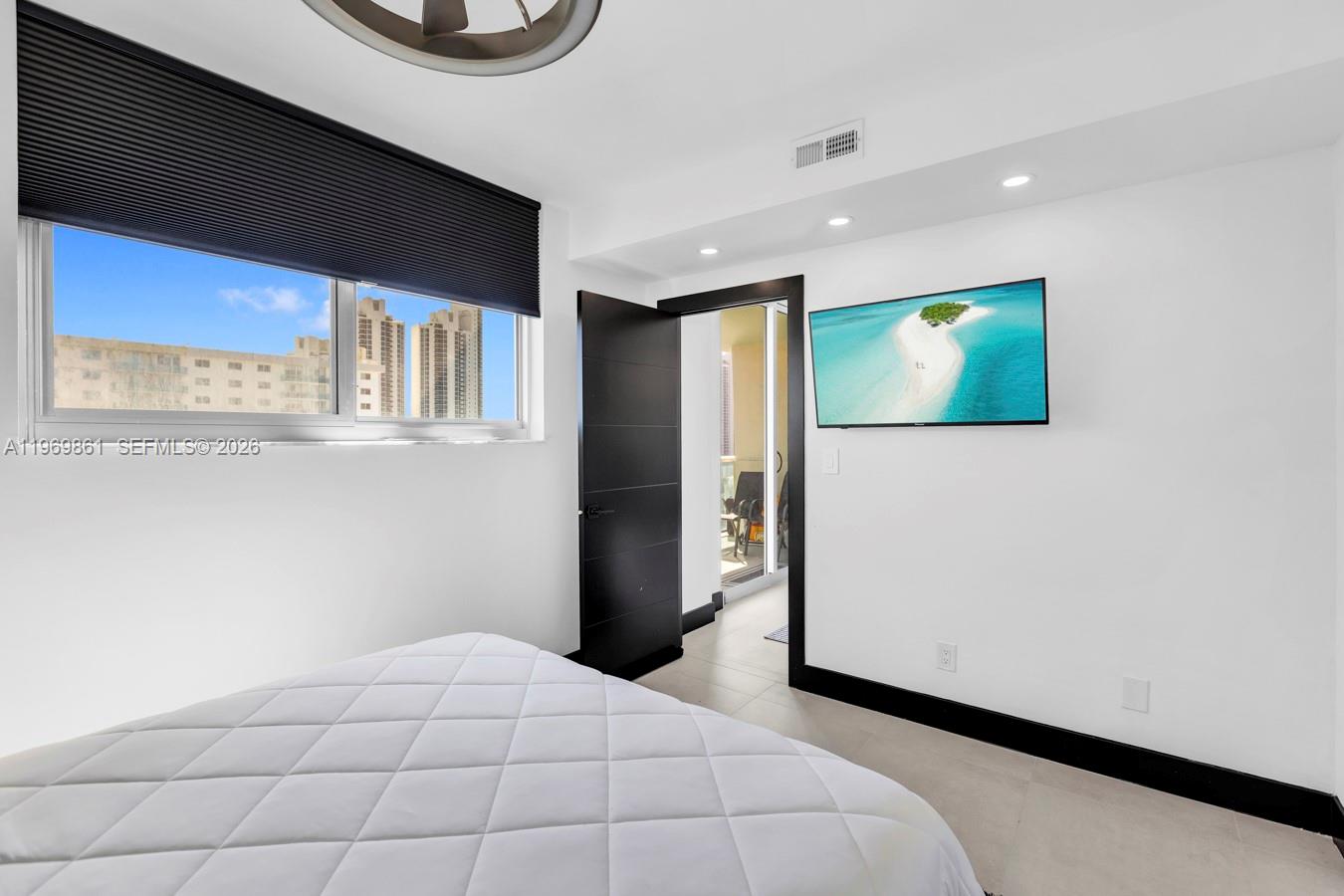 Photo of 19380 Collins Ave #1212, Sunny Isles Beach, Florida, 33160 -