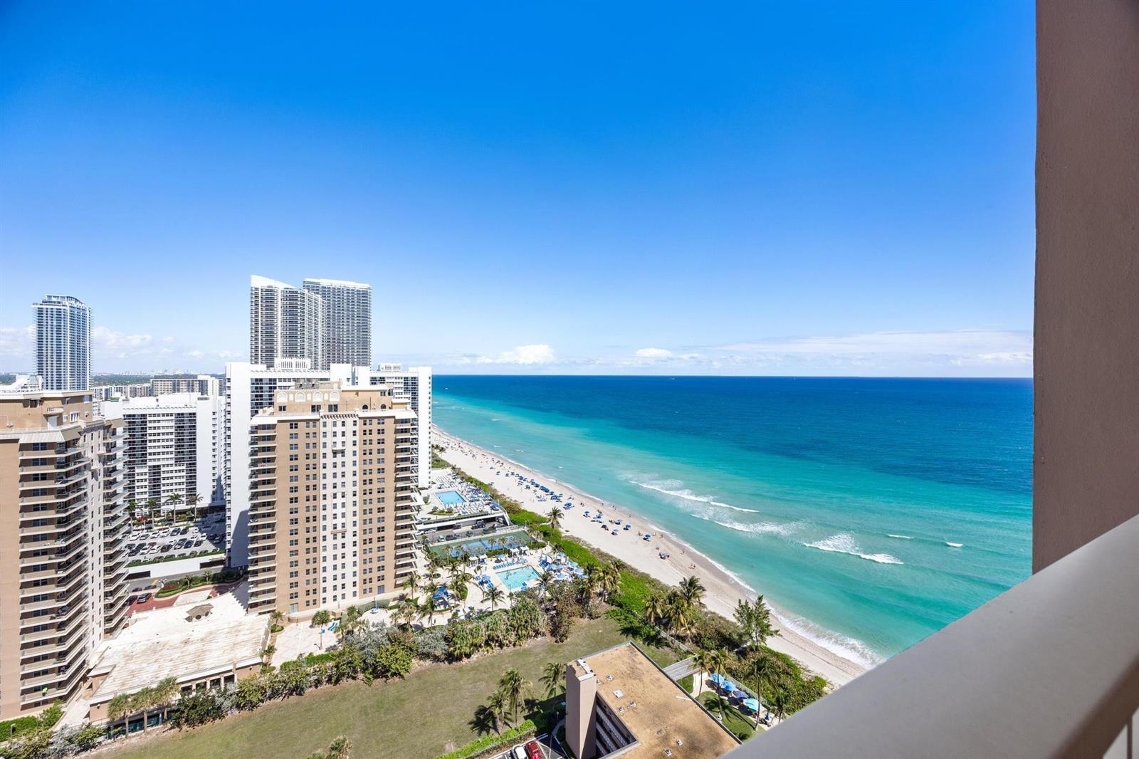 See details PHB 1 / 870 sq. ft. $ 2026-07-07 0 Photo