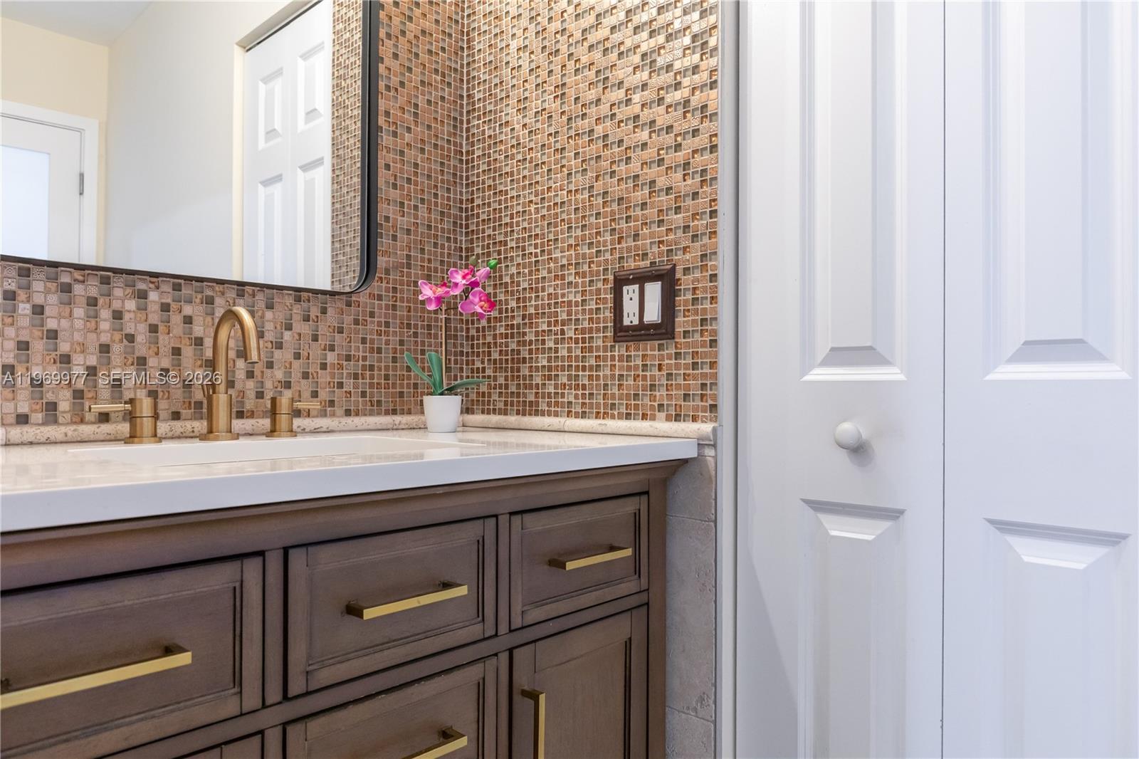 Photo of 2101 Ocean Dr  #2804, Hollywood, Florida, 33019 - 