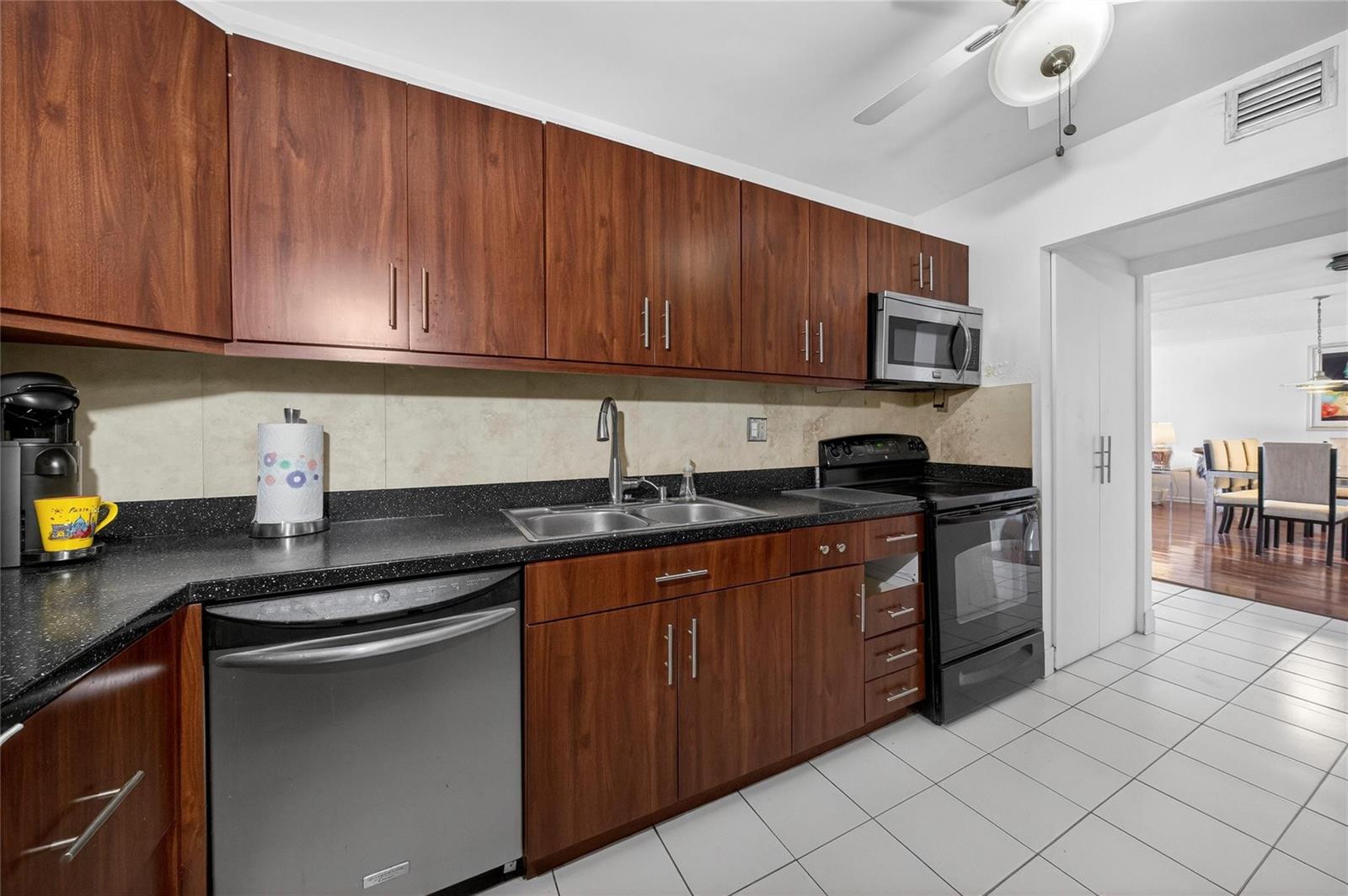 Photo of 600 Three  #B406, Hallandale Beach, Florida, 33009 - Photo 8