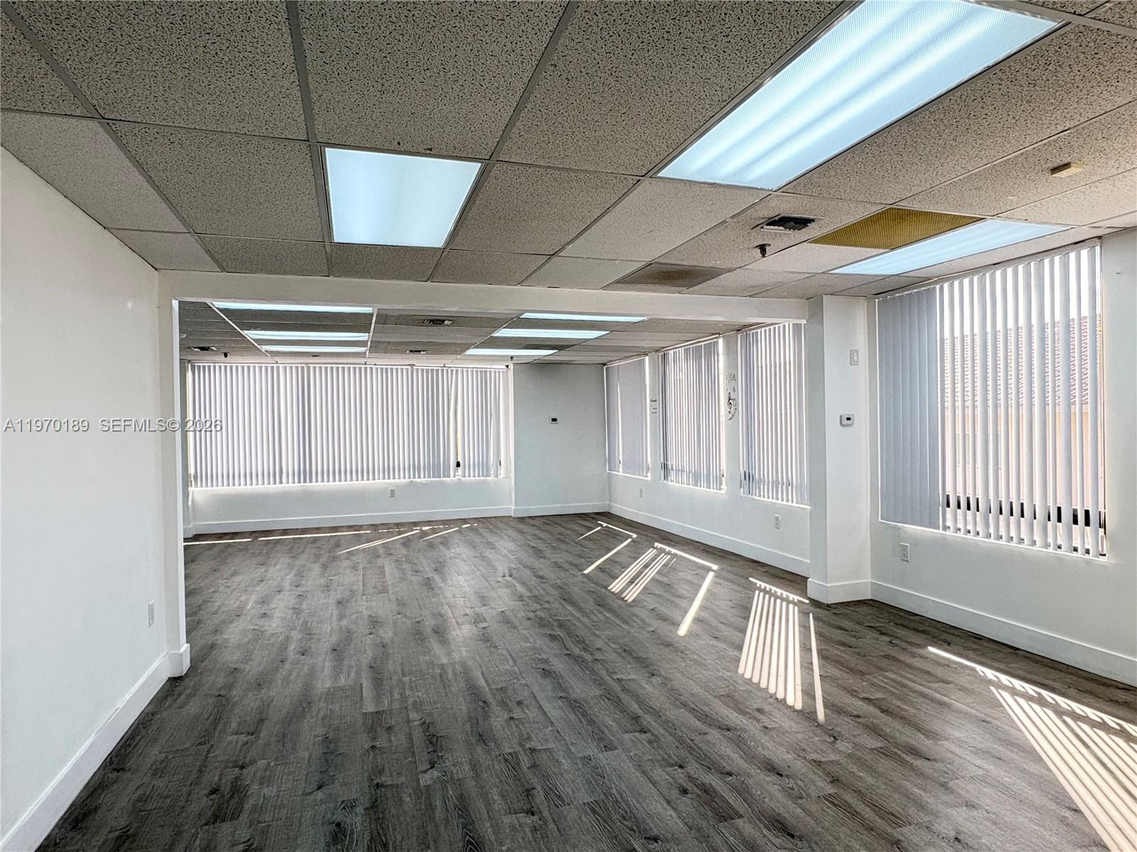 205-206  /   кв.футов $ 2026-02-23 0 Фото