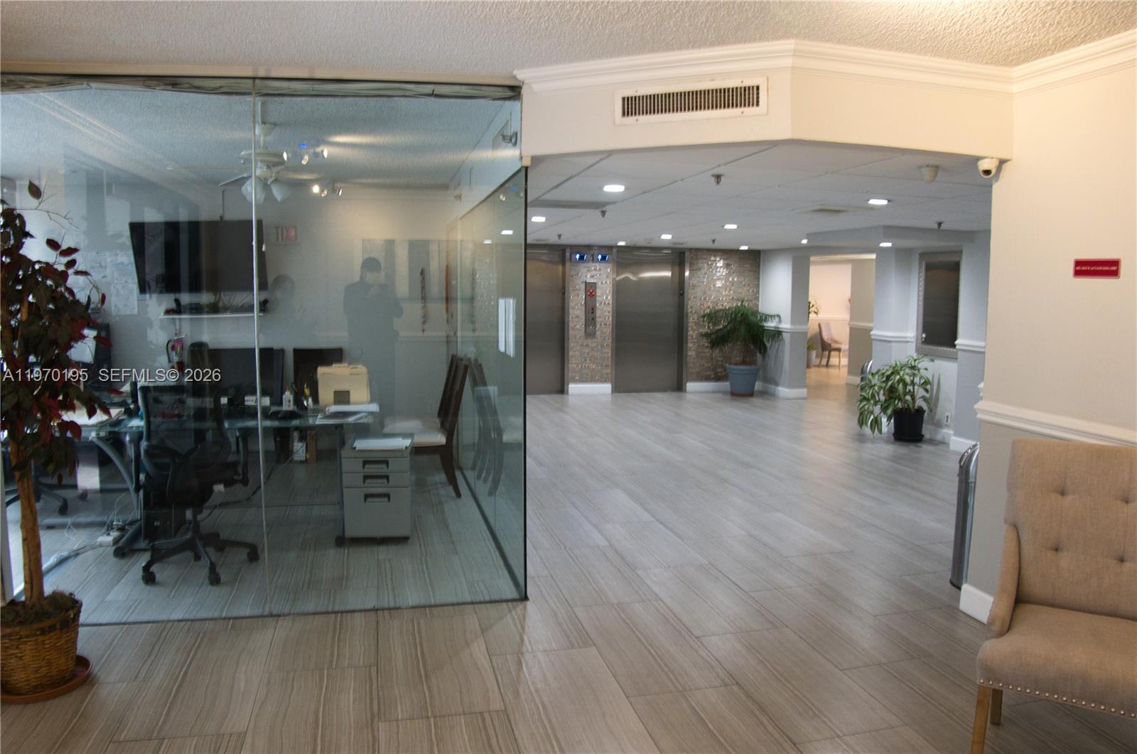 311 1 / 2 830 sq. ft. $ 2026-02-23 0 foto