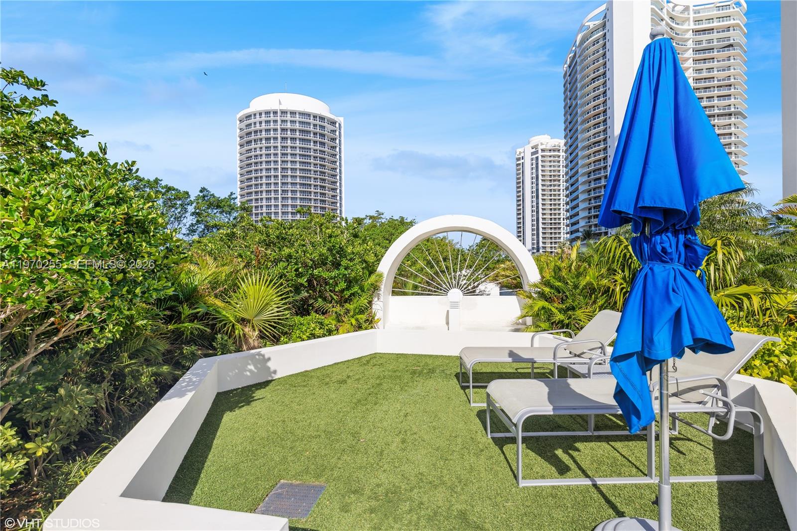 2504 2 / 2 1607 кв.футов $ 2026-02-23 0 Фото