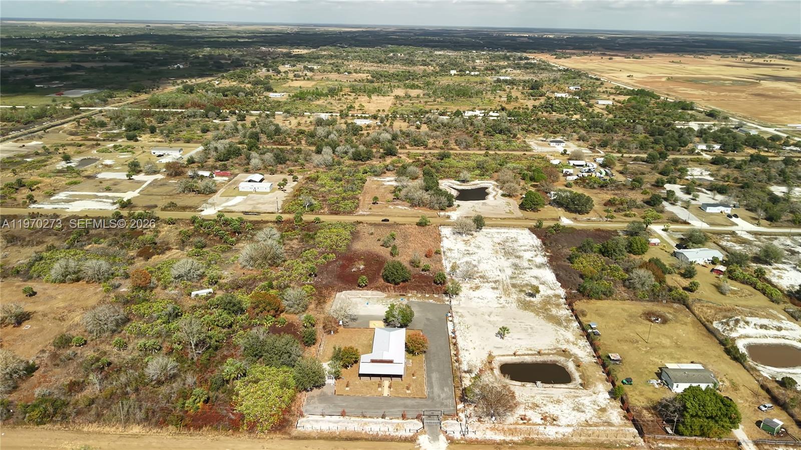   /   sq. ft. $ 2026-02-23 0 foto