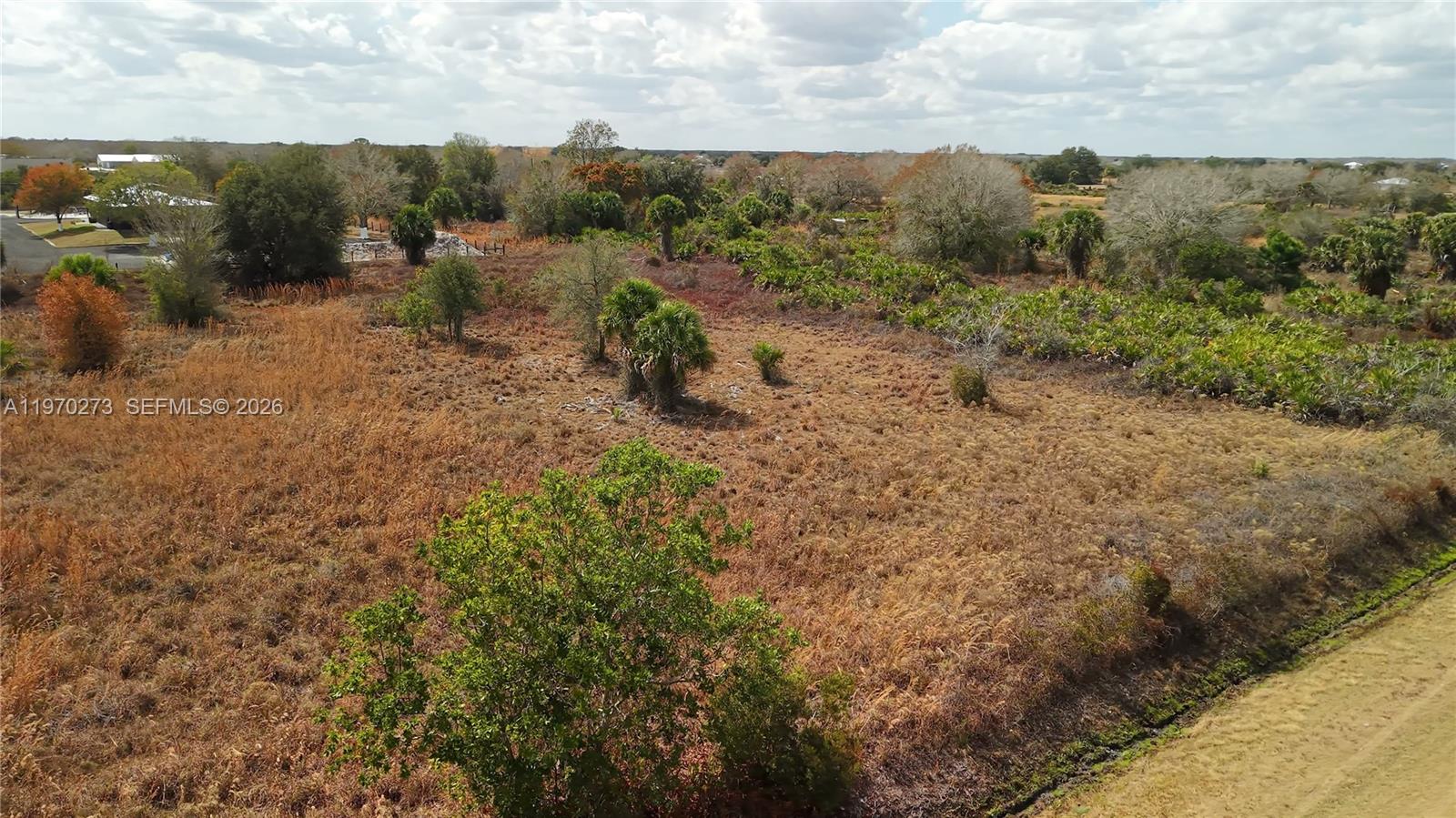   /   sq. ft. $ 2026-02-23 0 foto