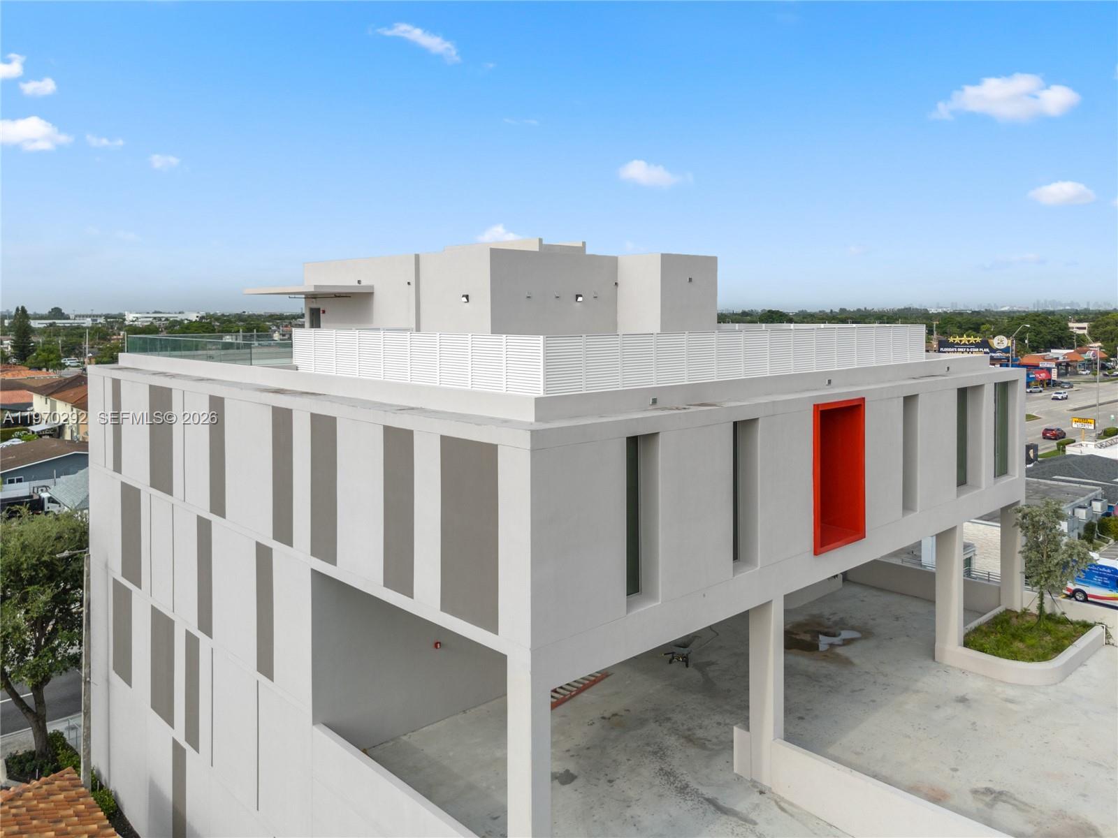   /   sq. ft. $ 2026-02-23 0 foto