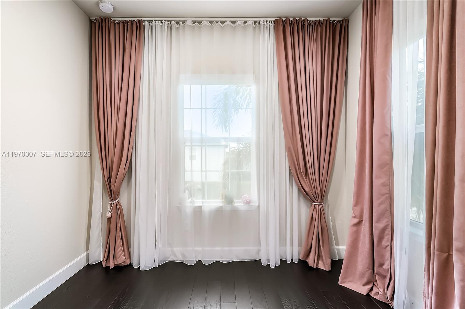 4566 4 / 3 2152 sq. ft. $ 2026-02-23 0 foto