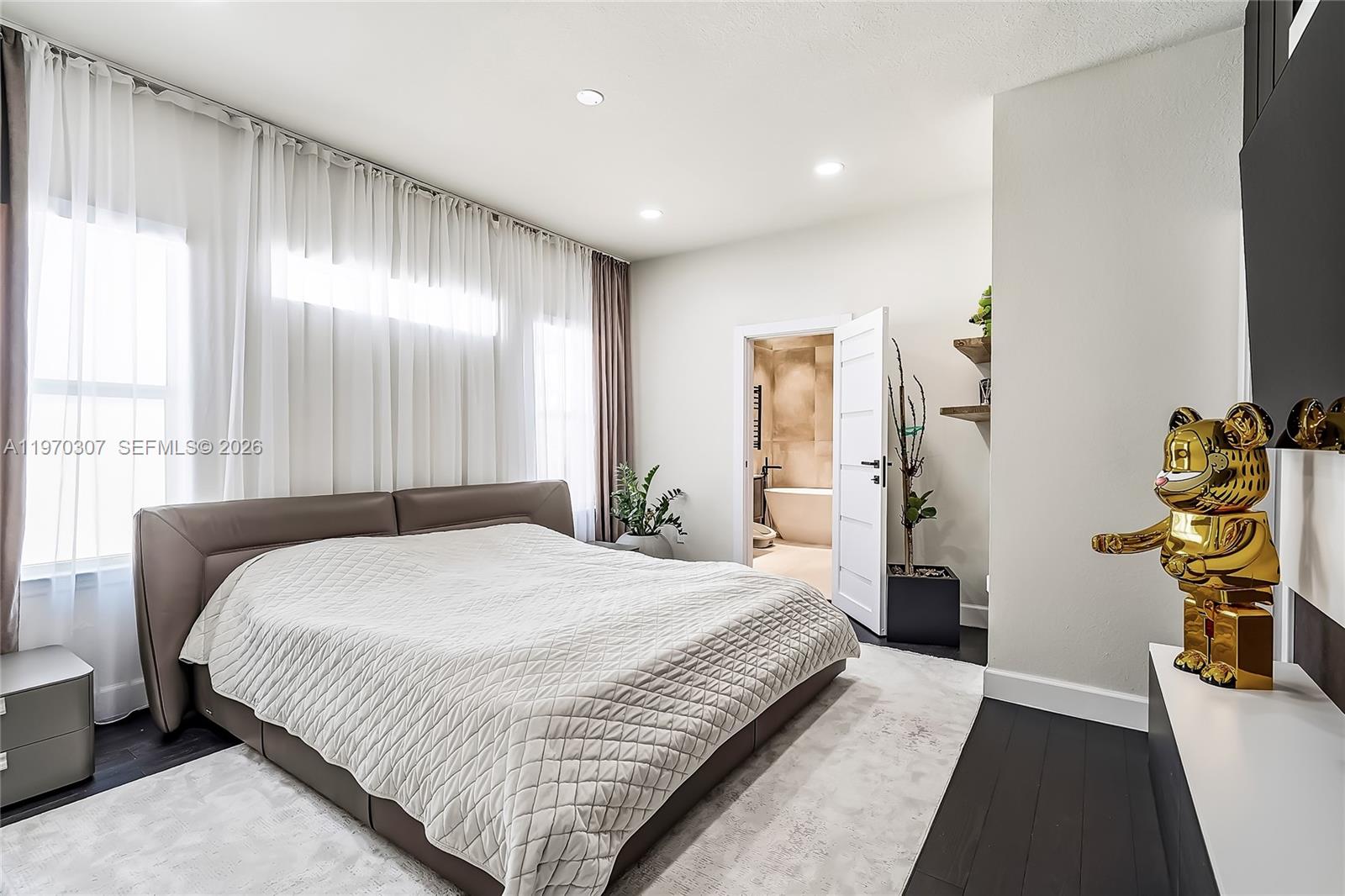 4566 4 / 3 2152 sq. ft. $ 2026-02-23 0 foto