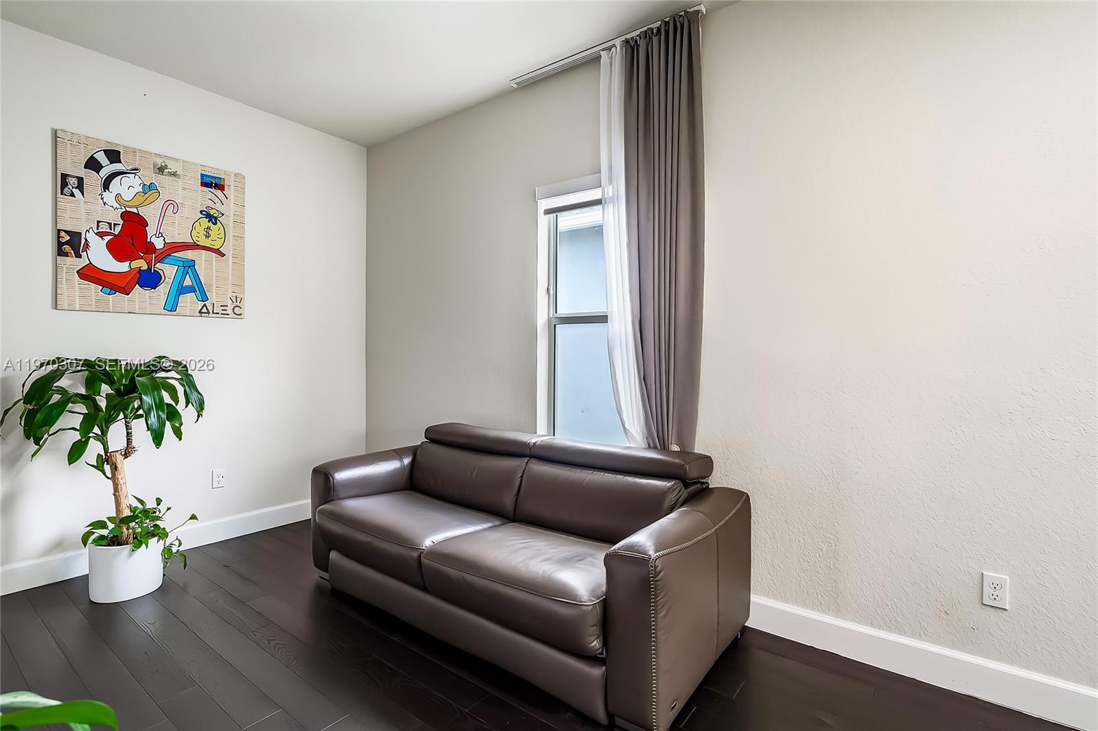 4566 4 / 3 2152 sq. ft. $ 2026-02-23 0 foto