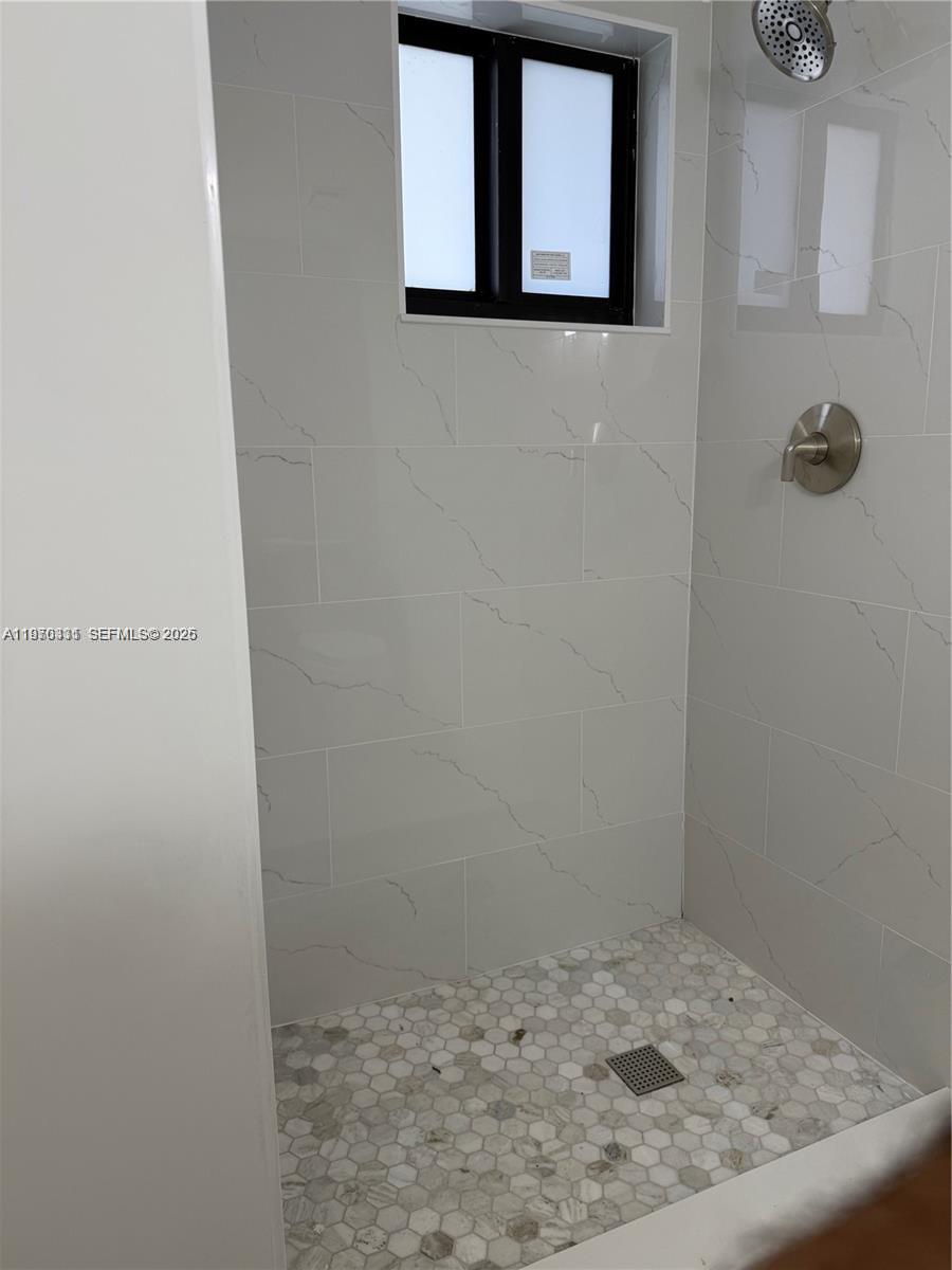 Photo of 20281 Country Club Dr  #CAB19, Aventura, Florida, 33180 - 