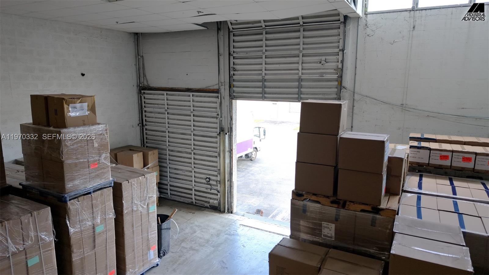   /   sq. ft. $ 2026-02-23 0 foto