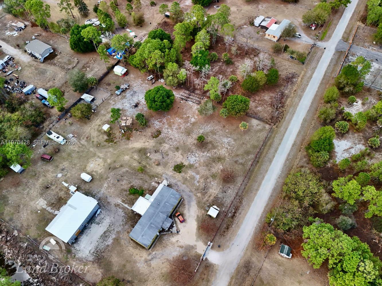   /   кв.футов $ 2026-02-23 0 Фото