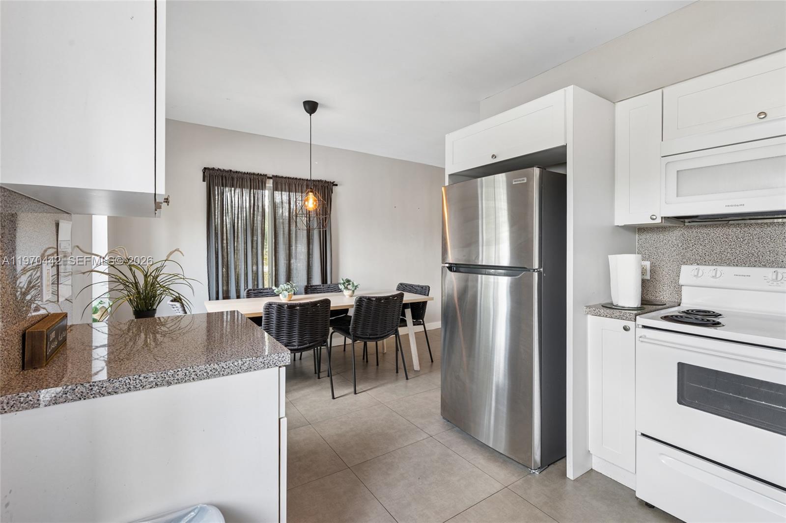   /  2074 sq. ft. $ 2026-02-23 0 foto