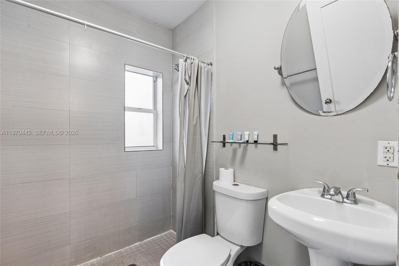   /  2074 sq. ft. $ 2026-02-23 0 foto