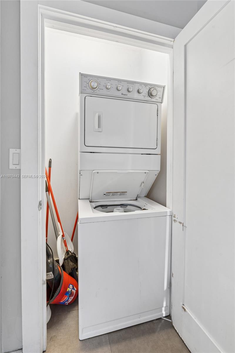   /  2074 sq. ft. $ 2026-02-23 0 foto