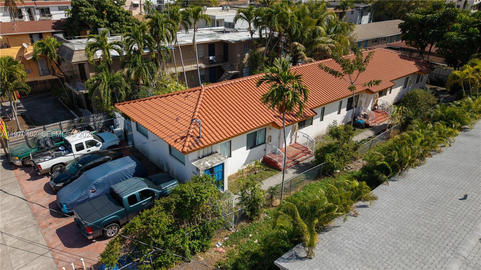 5  /   кв.футов $ 2026-02-23 0 Фото