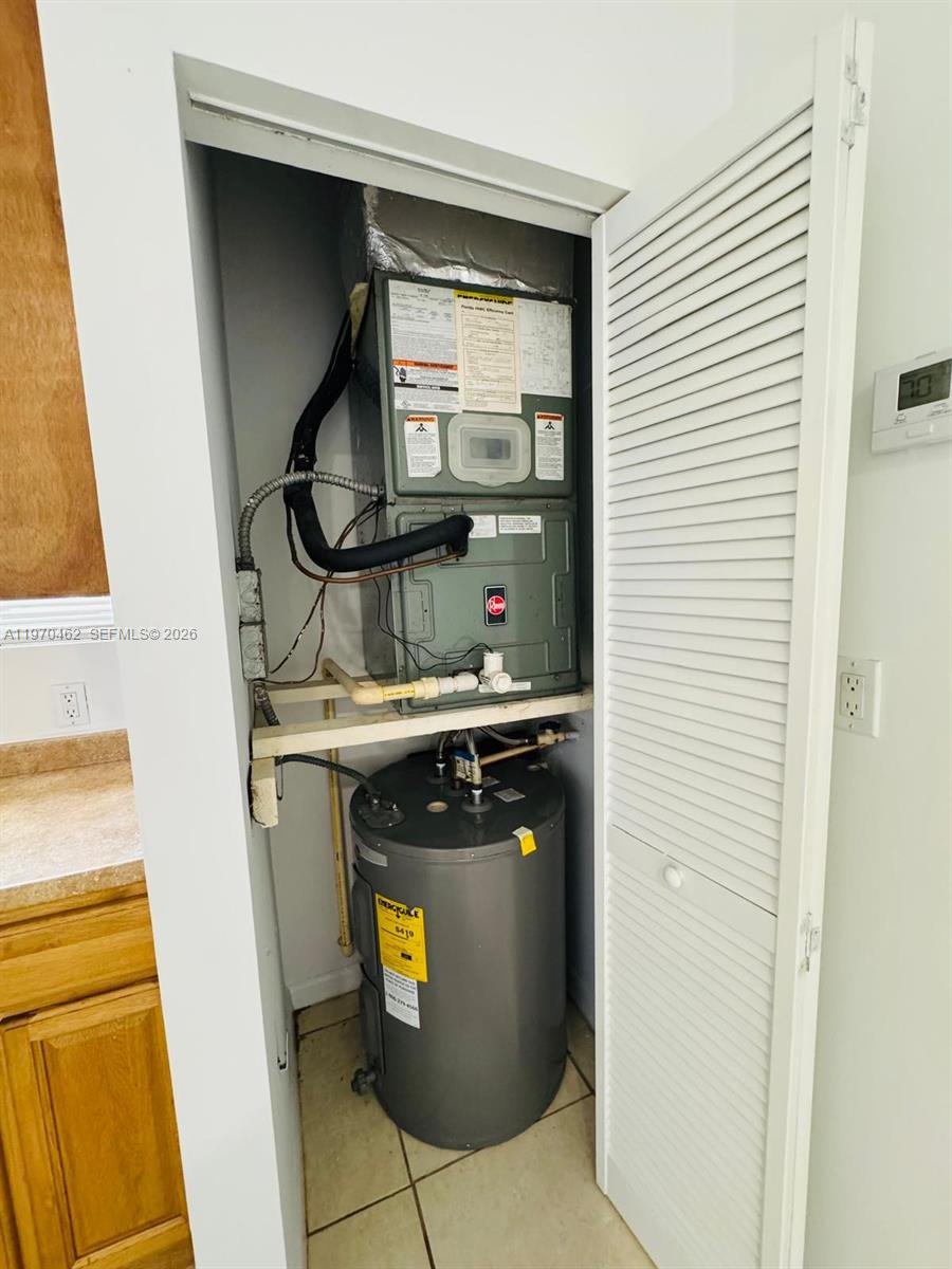 5  /   кв.футов $ 2026-02-23 0 Фото