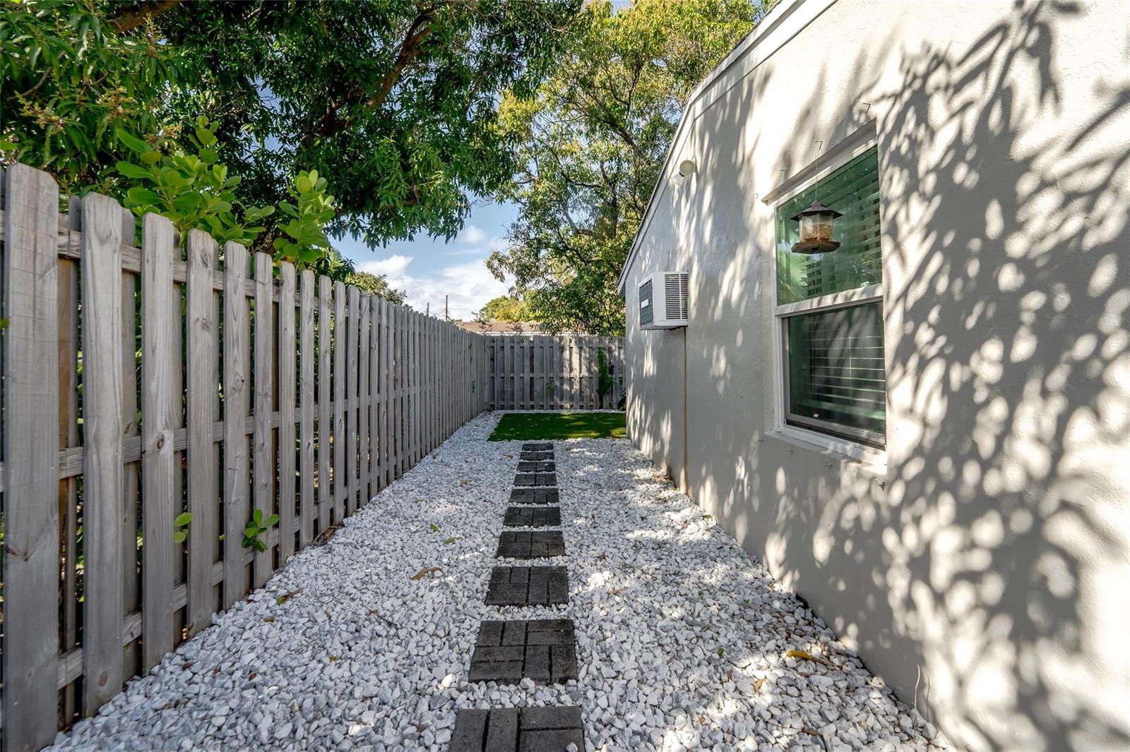   / 0 1328 sq. ft. $ 2026-06-21 0 foto