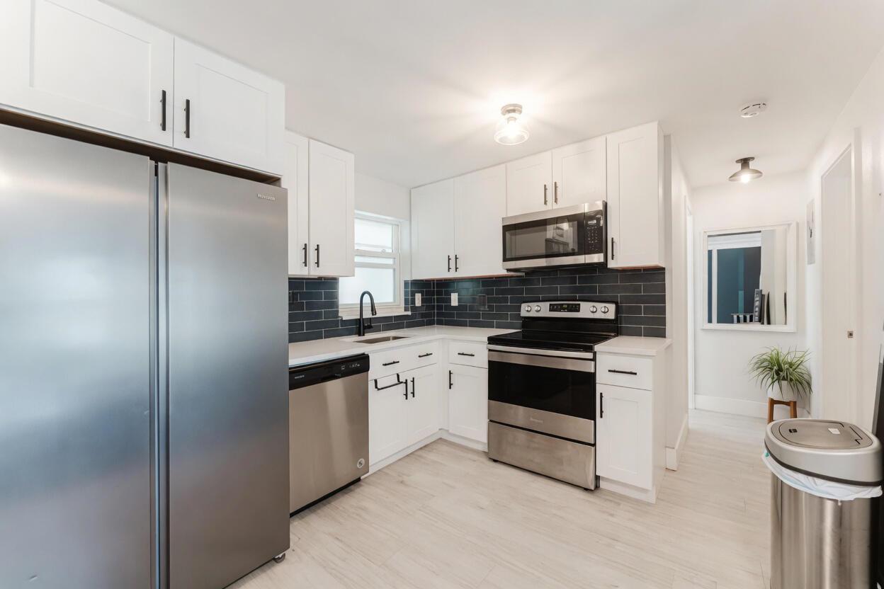   / 0 1328 sq. ft. $ 2026-06-21 0 foto