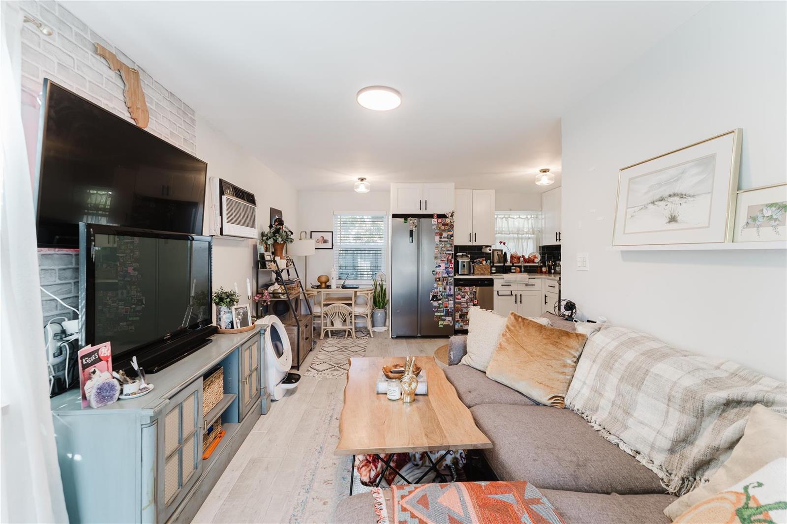   / 0 1328 sq. ft. $ 2026-06-21 0 foto