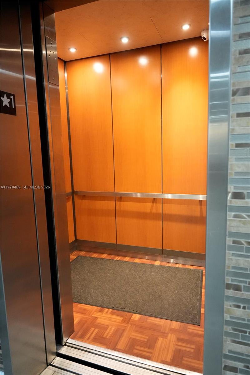 Подробнее 504 2 / 2 1100 кв.футов $ 2026-02-23 0 Фото