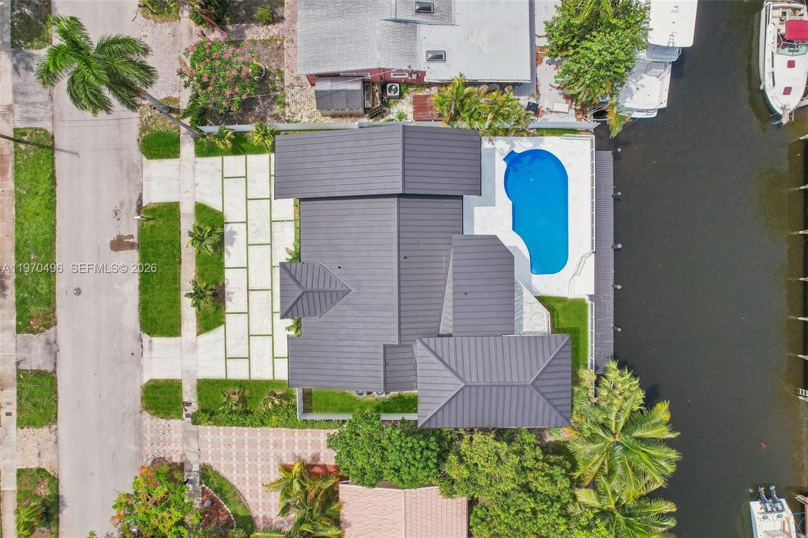   /   кв.футов $ 2026-02-23 0 Фото