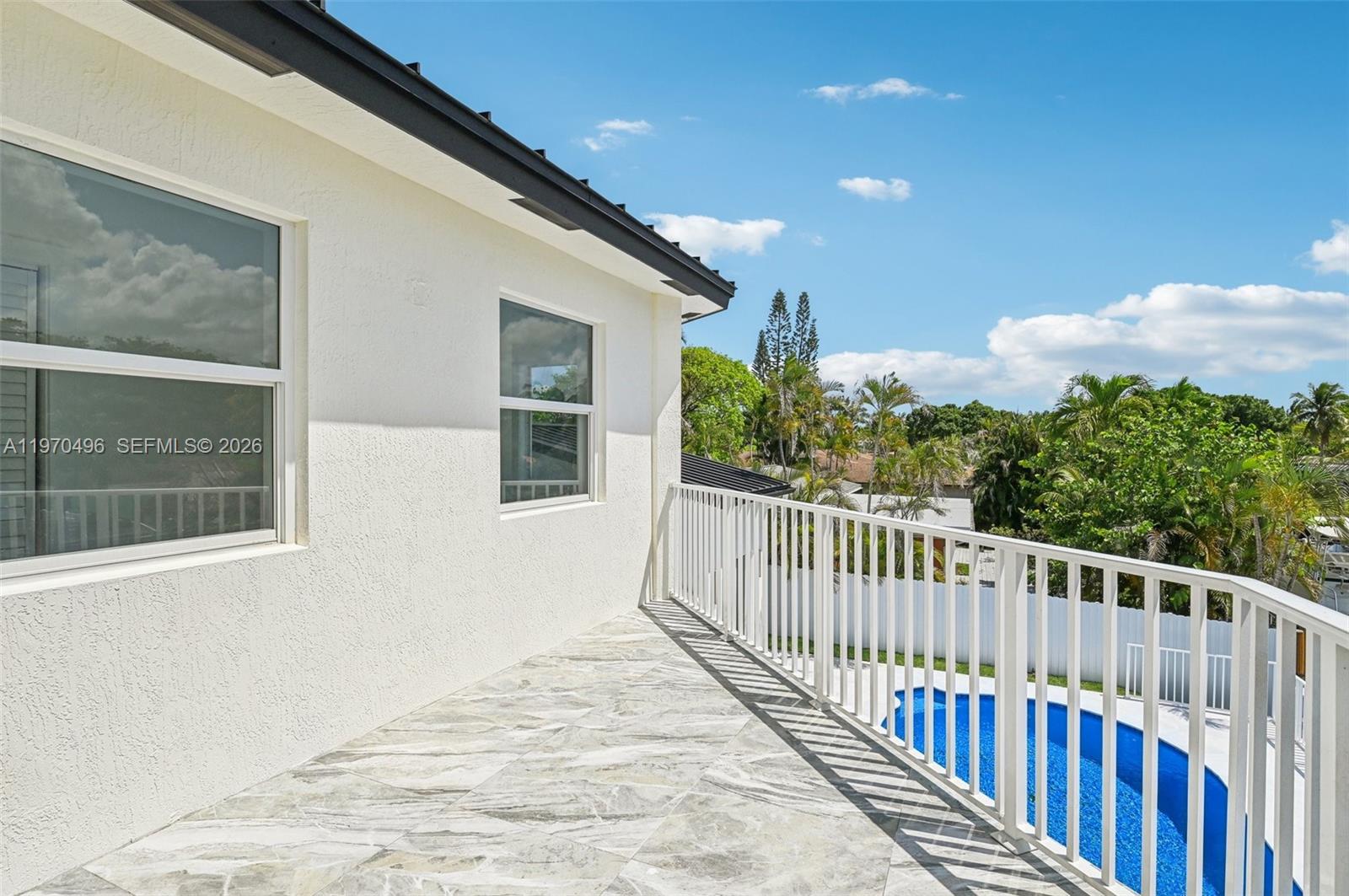   /   кв.футов $ 2026-02-23 0 Фото