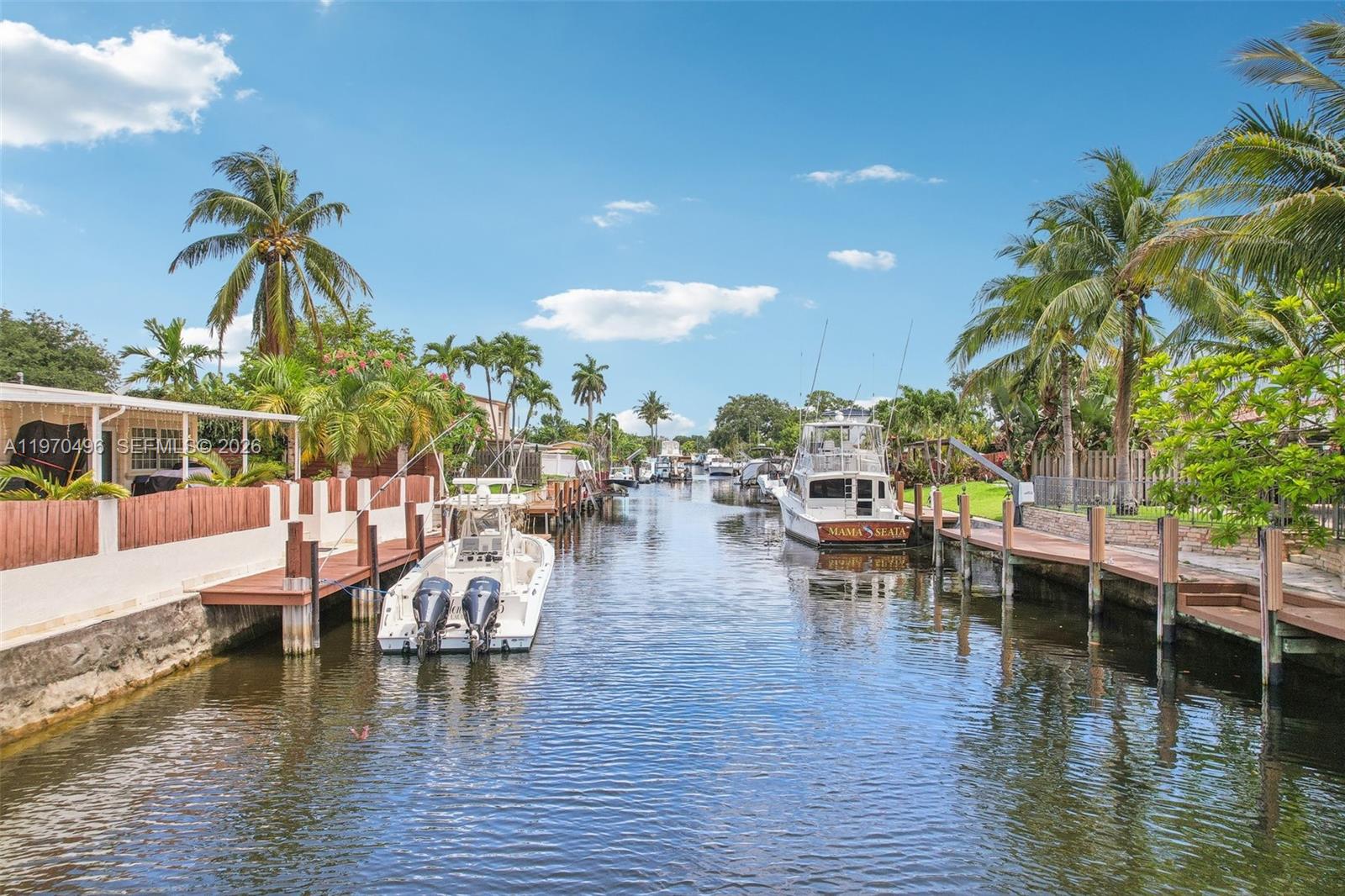   /   кв.футов $ 2026-02-23 0 Фото