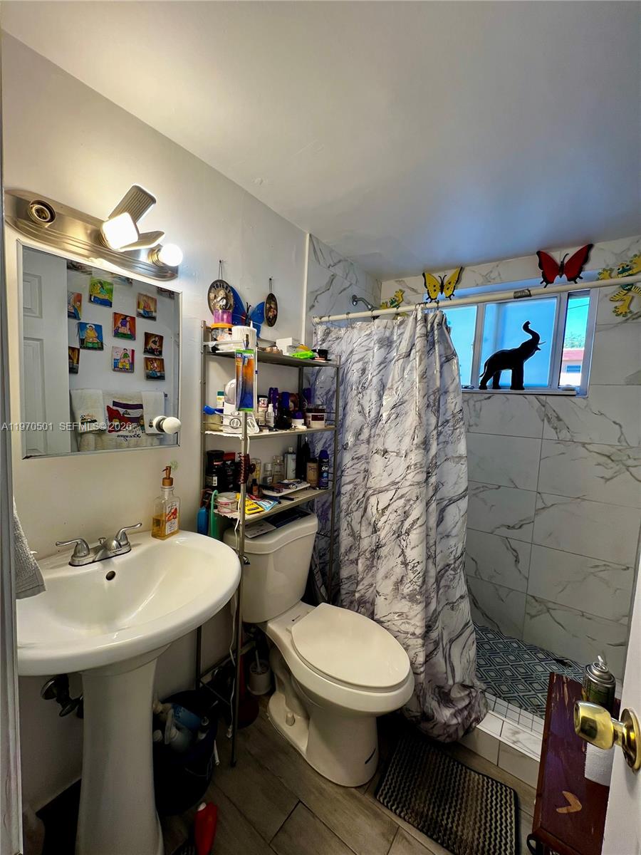   /   кв.футов $ 2026-02-23 0 Фото