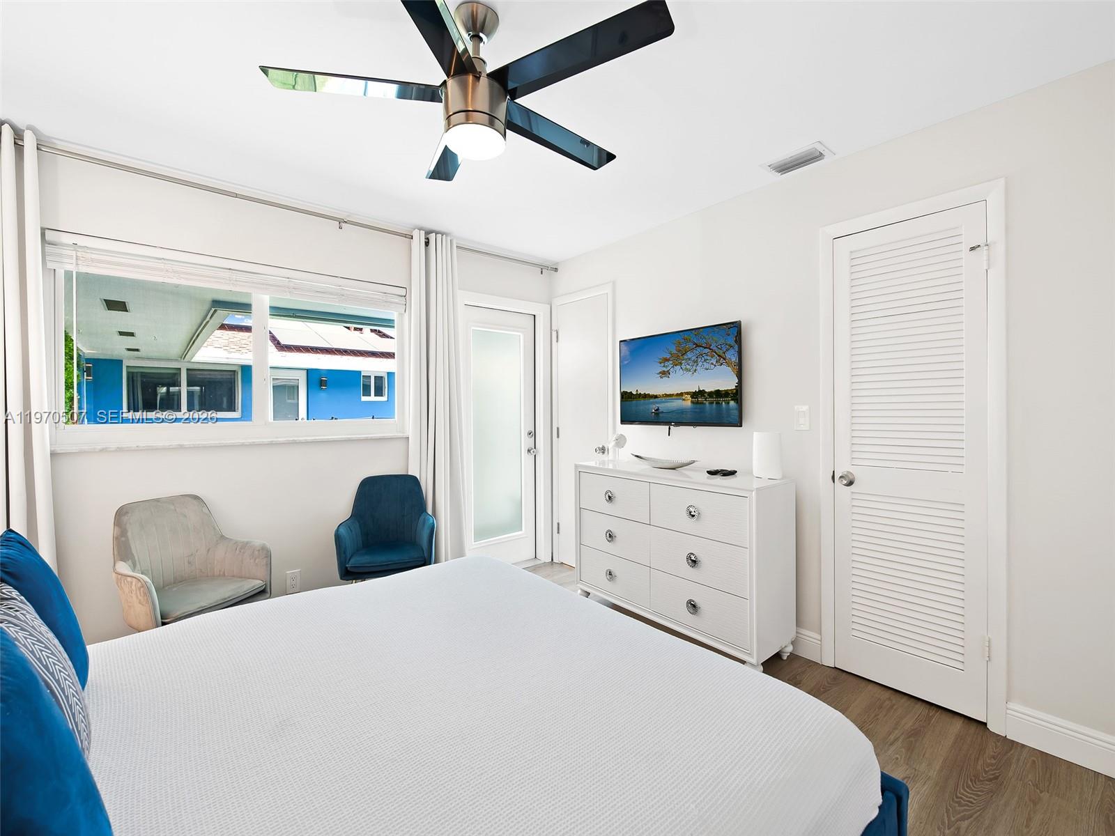   /  4032 кв.футов $ 2026-02-23 0 Фото