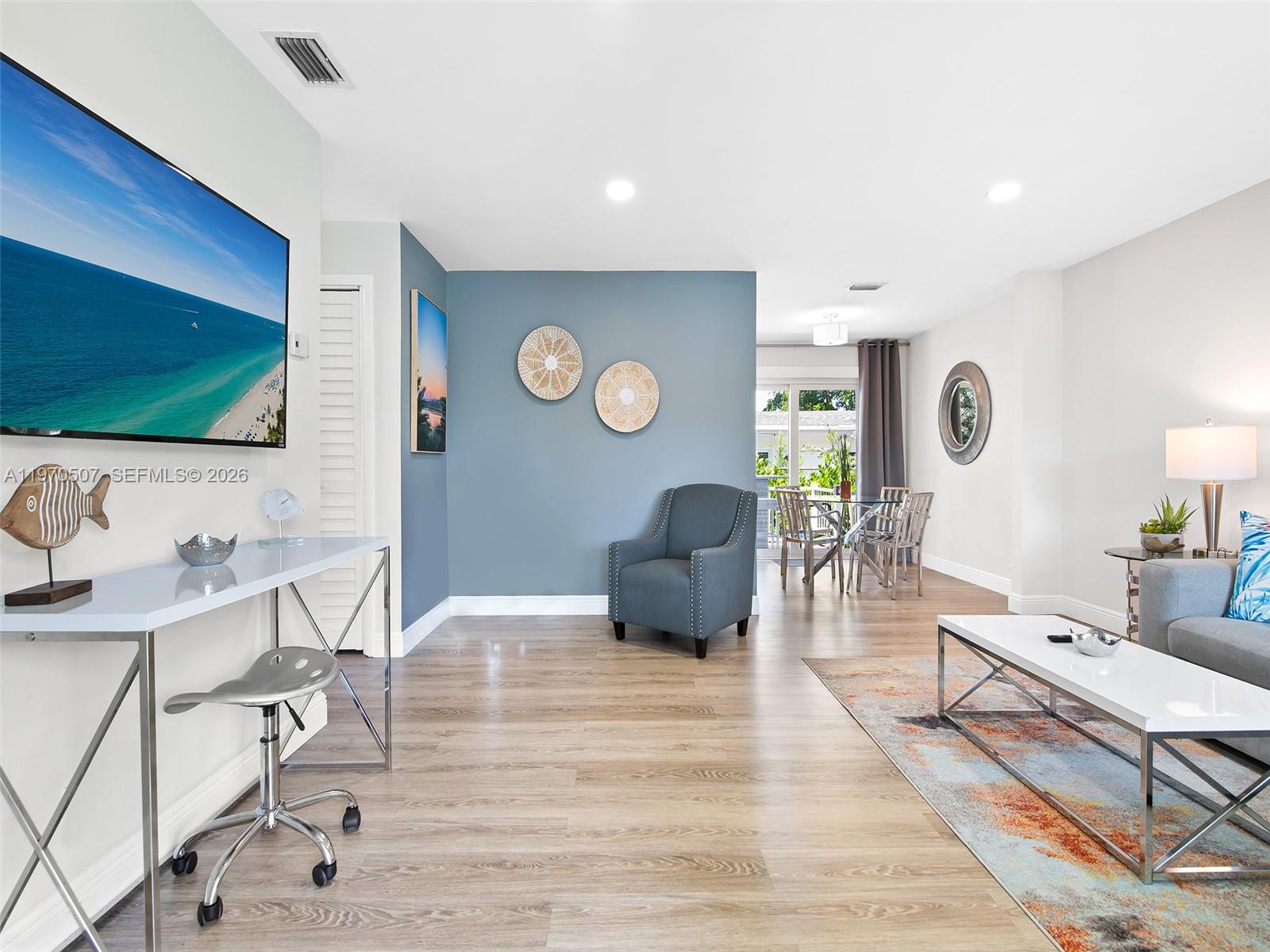   /  4032 кв.футов $ 2026-02-23 0 Фото