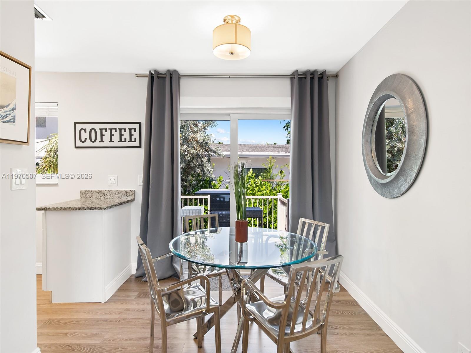   /  4032 кв.футов $ 2026-02-23 0 Фото