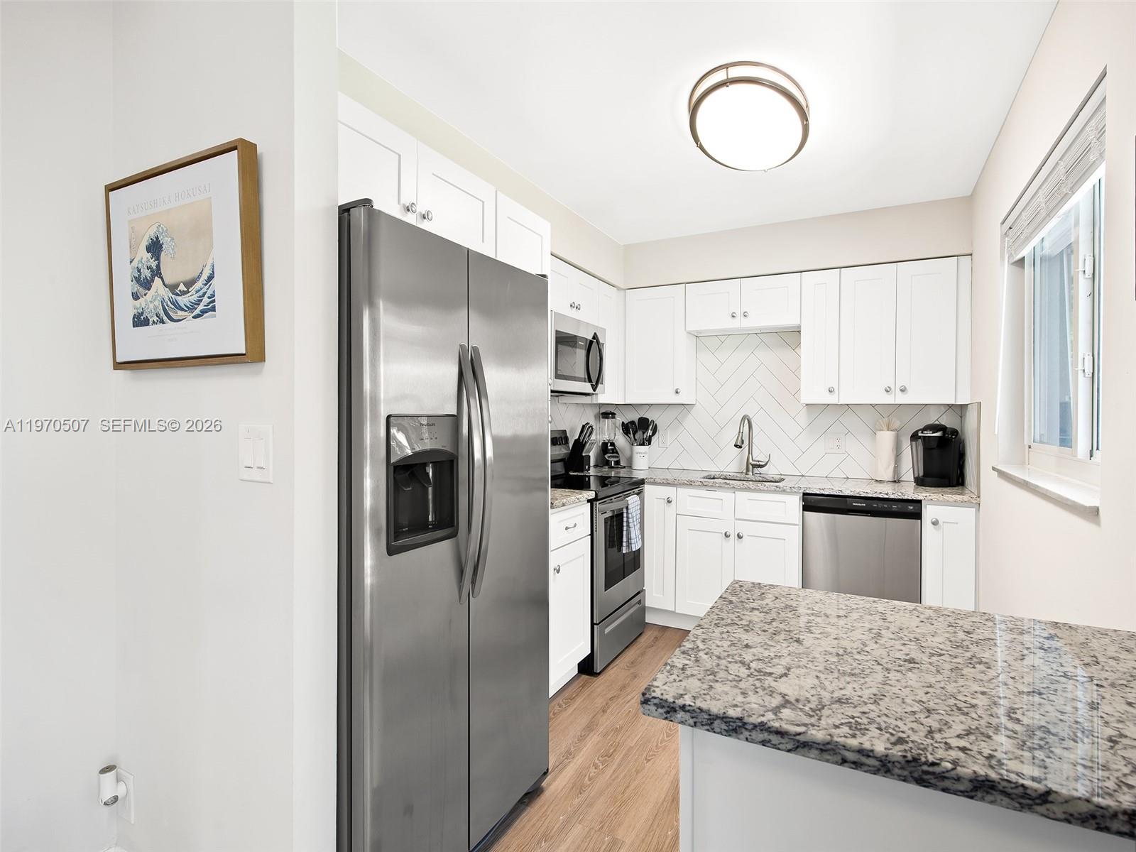   /  4032 кв.футов $ 2026-02-23 0 Фото