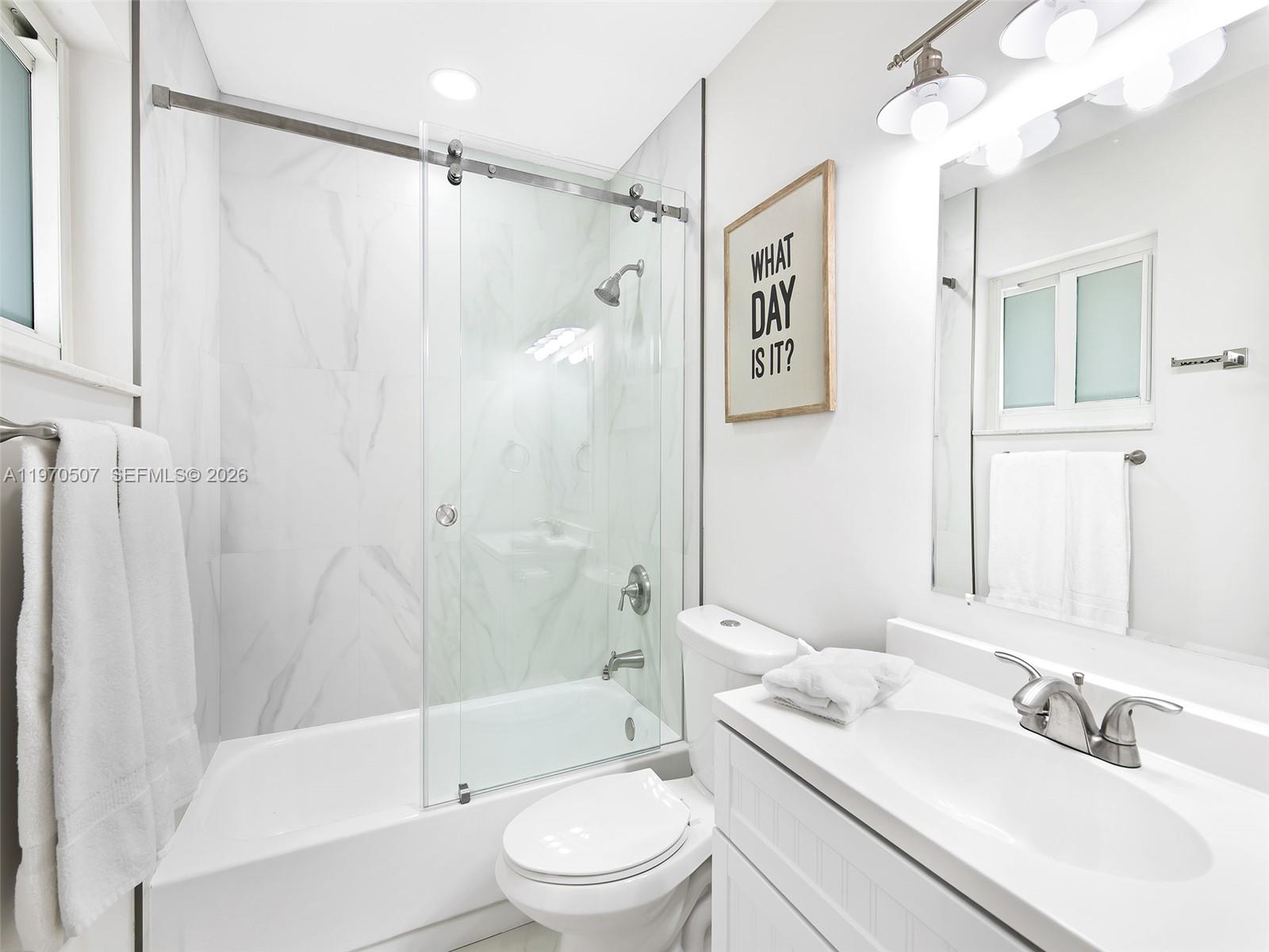   /  4032 кв.футов $ 2026-02-23 0 Фото