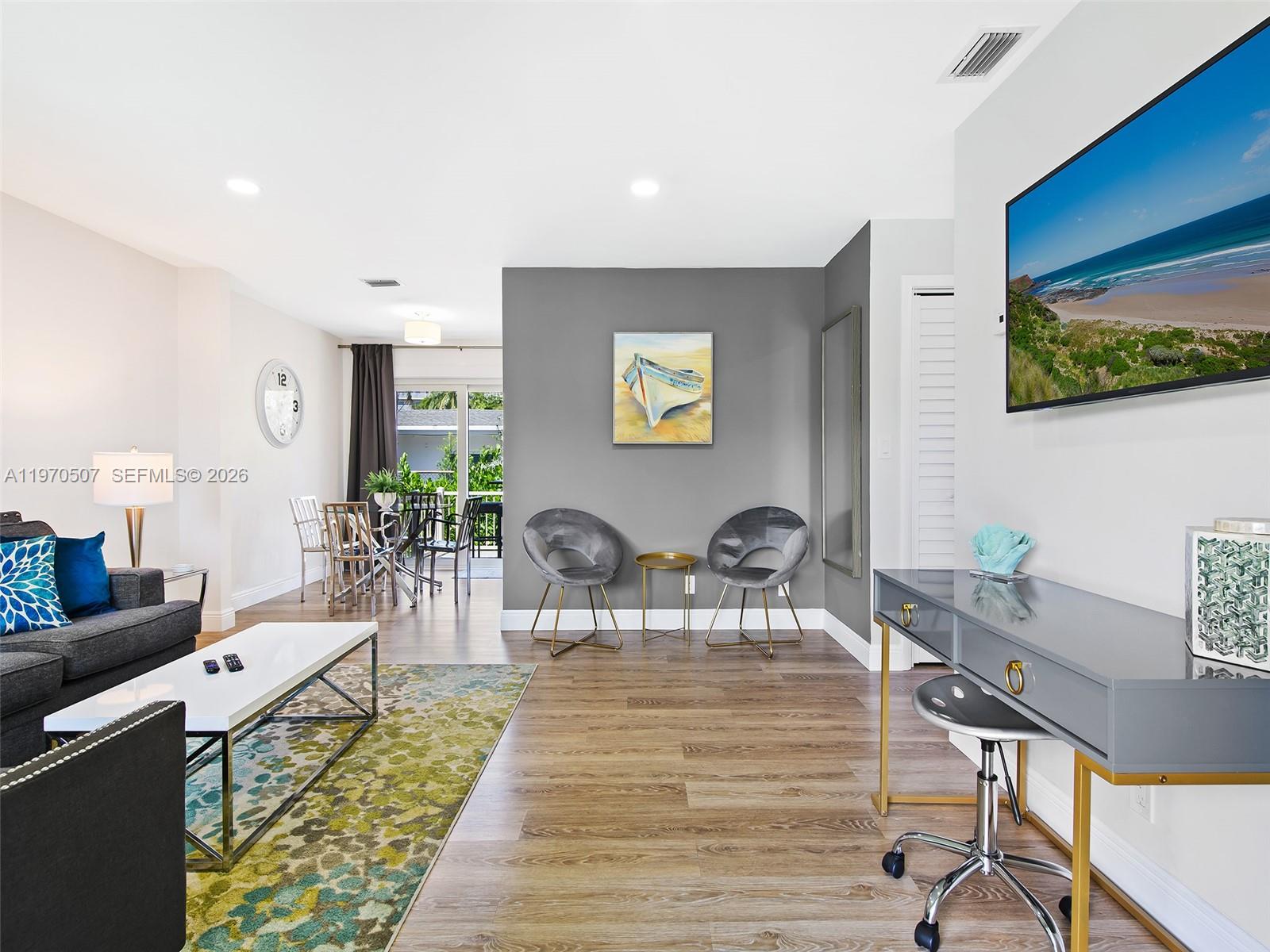   /  4032 кв.футов $ 2026-02-23 0 Фото