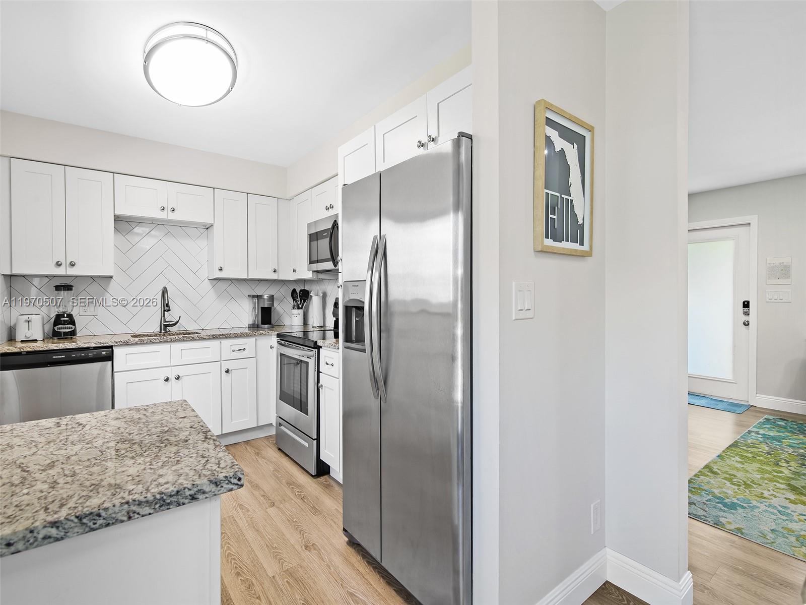   /  4032 кв.футов $ 2026-02-23 0 Фото